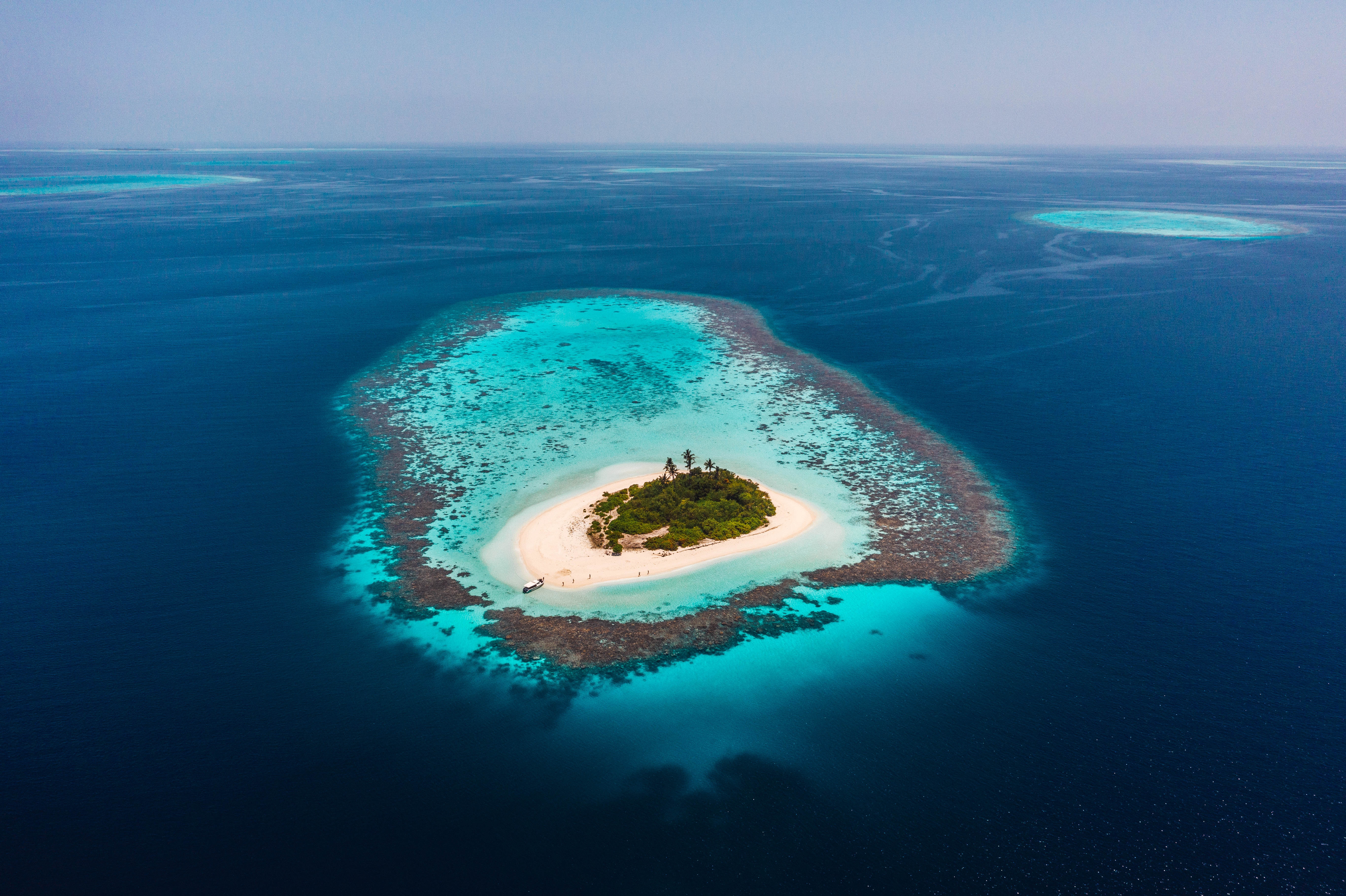Laden Sie das Die Insel, Insel, Natur, Ozean, Blick Von Oben, Wasser, Strand-Bild kostenlos auf Ihren PC-Desktop herunter