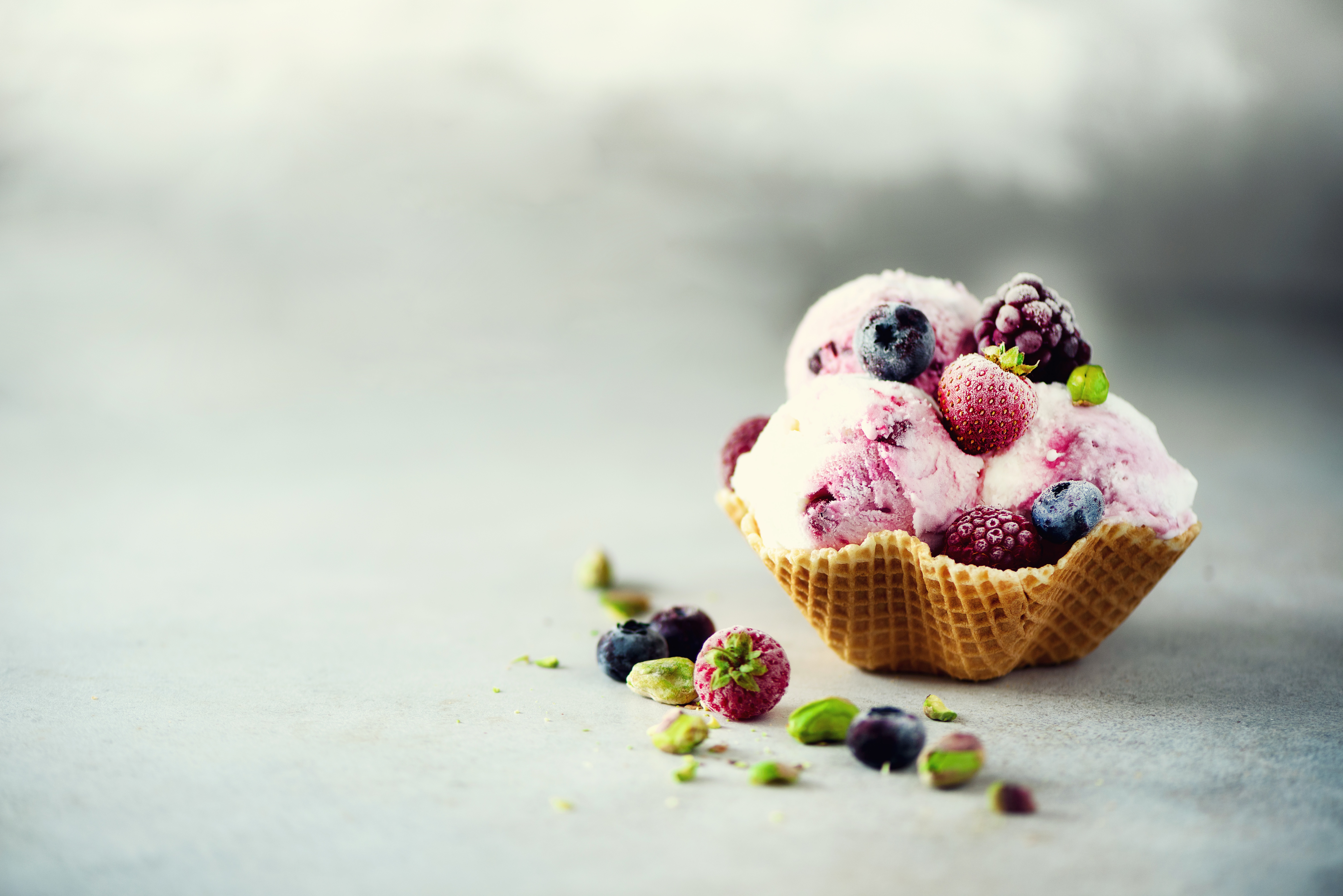 Download mobile wallpaper Food, Strawberry, Dessert, Blueberry, Ice Cream, Berry, Waffle Cone for free.