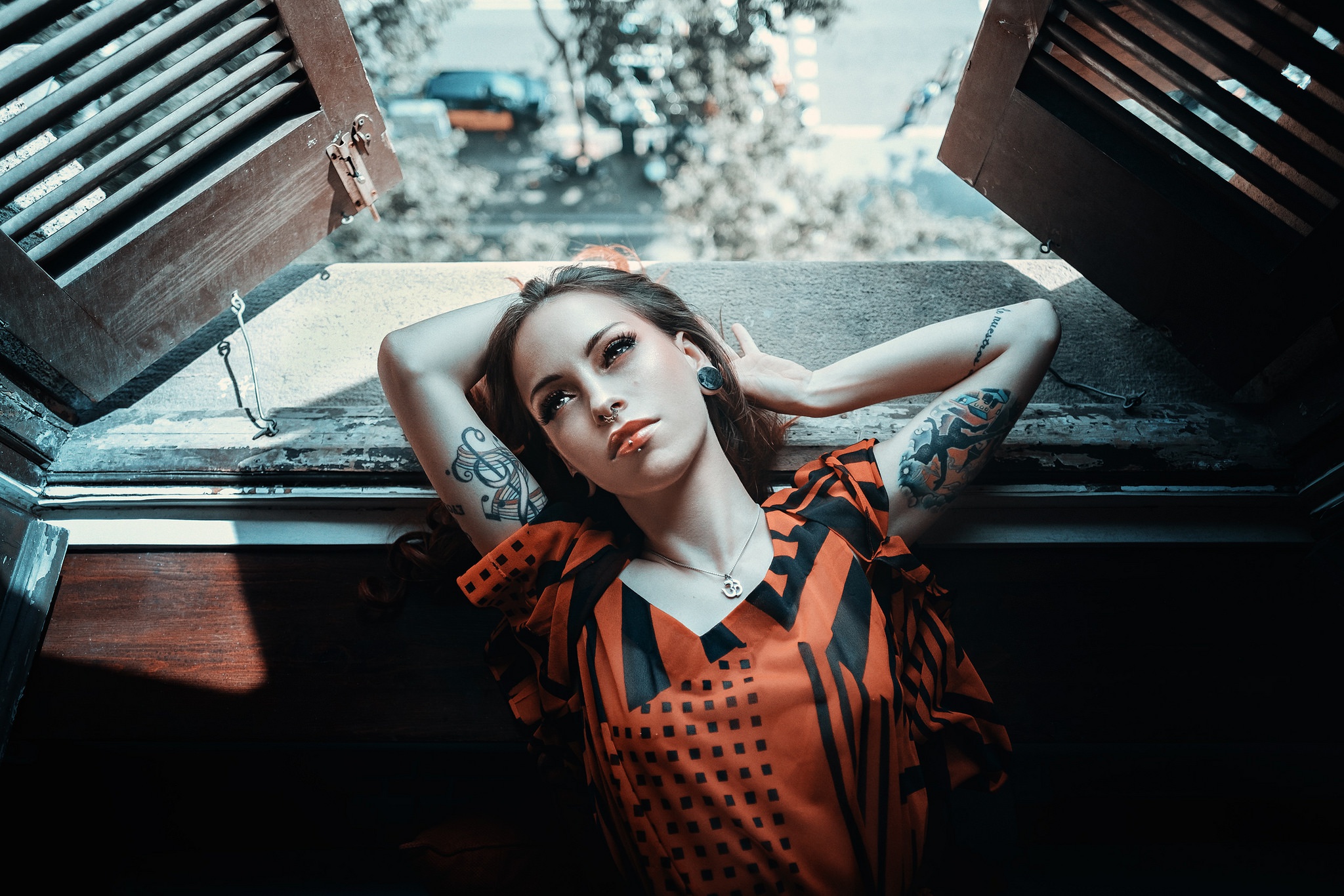 Download mobile wallpaper Tattoo, Mood, Brunette, Model, Women, Depth Of Field for free.