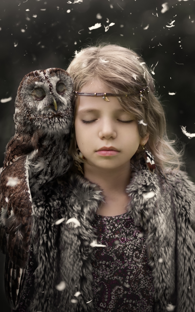 Download mobile wallpaper Owl, Bird, Mood, Child, Blonde, Photography, Little Girl for free.