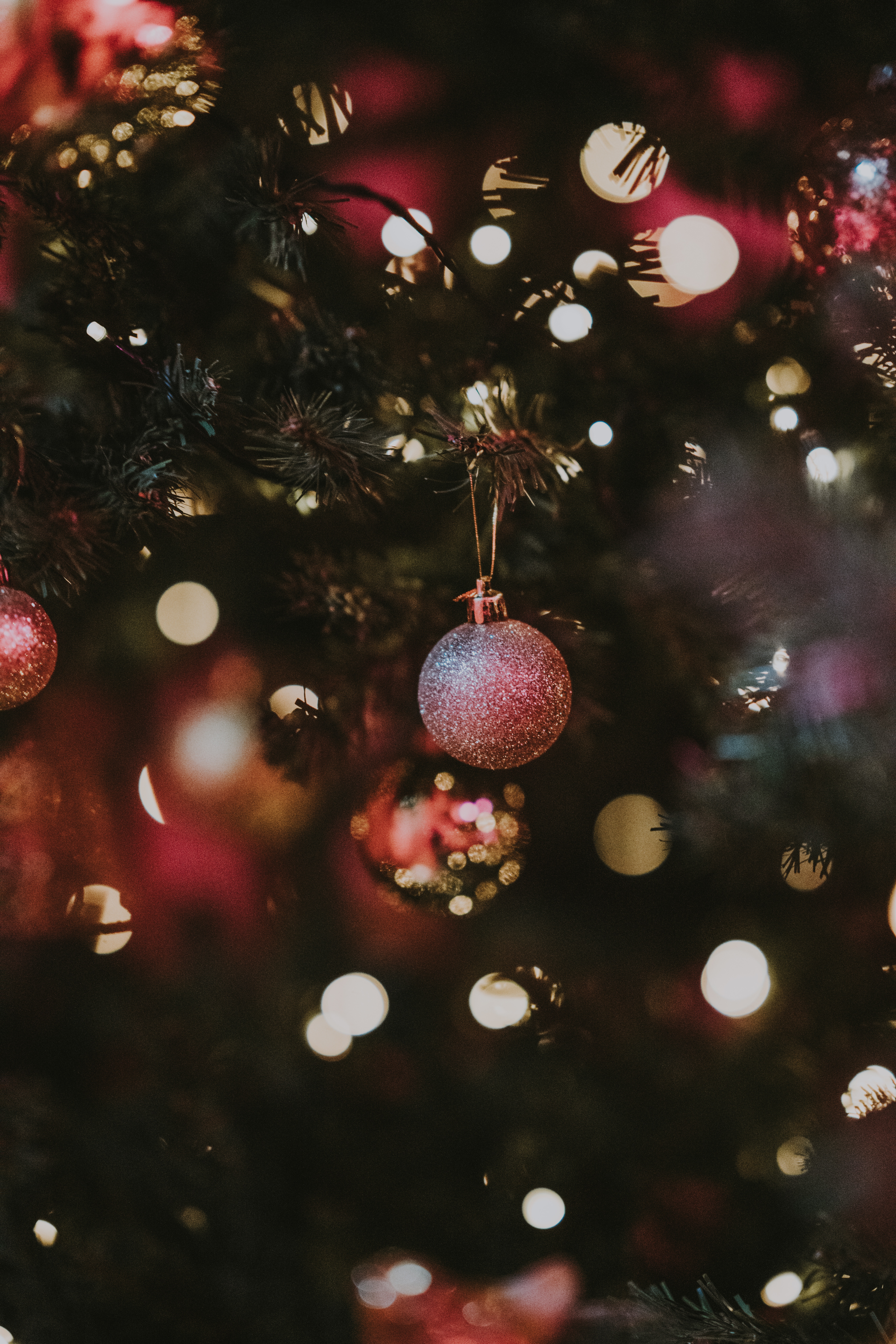 holidays, new year, glare, christmas, decoration, christmas tree toy, bokeh, boquet