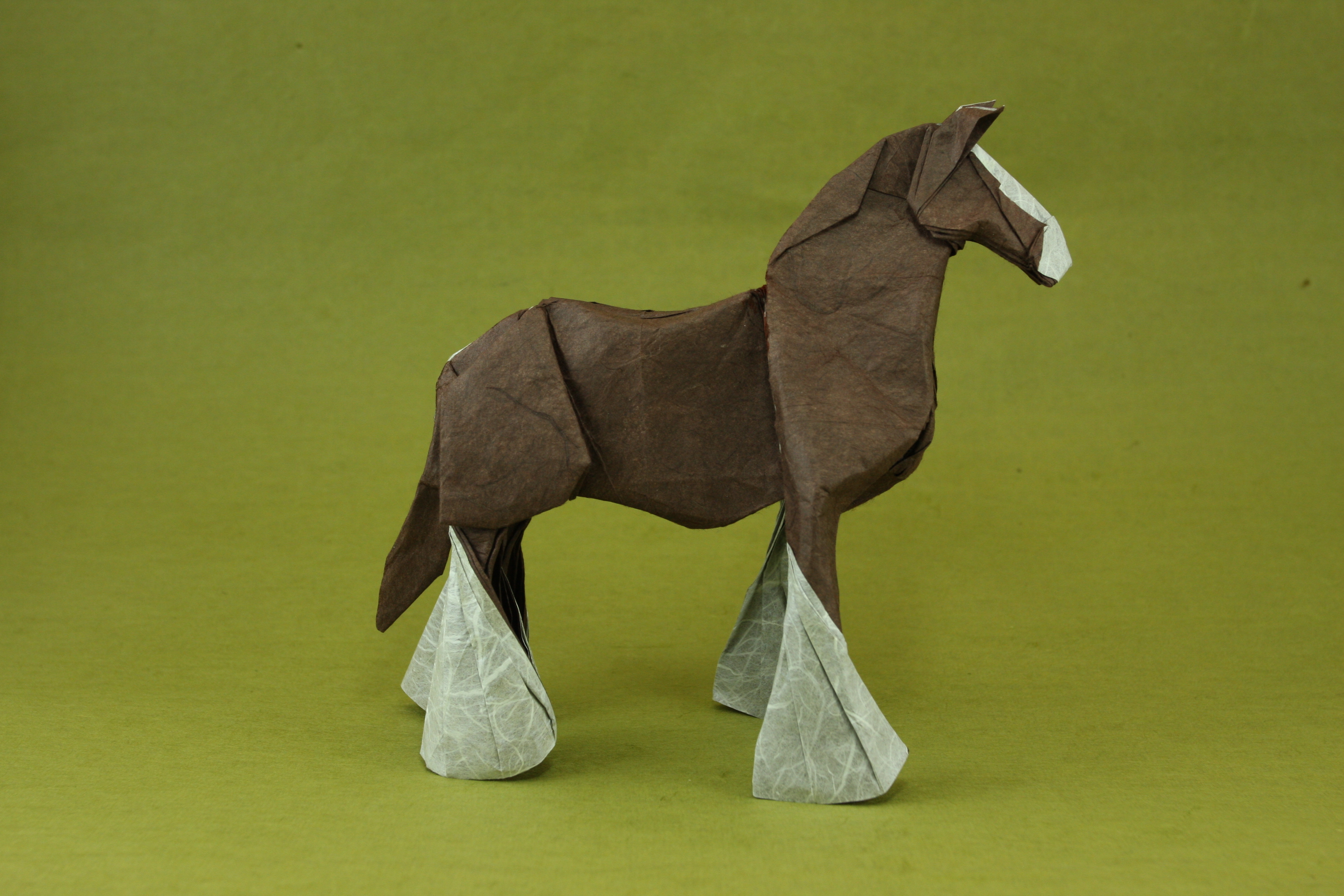 Скачать картинку Лошадь, Оригами, Сделано Человеком в телефон бесплатно.