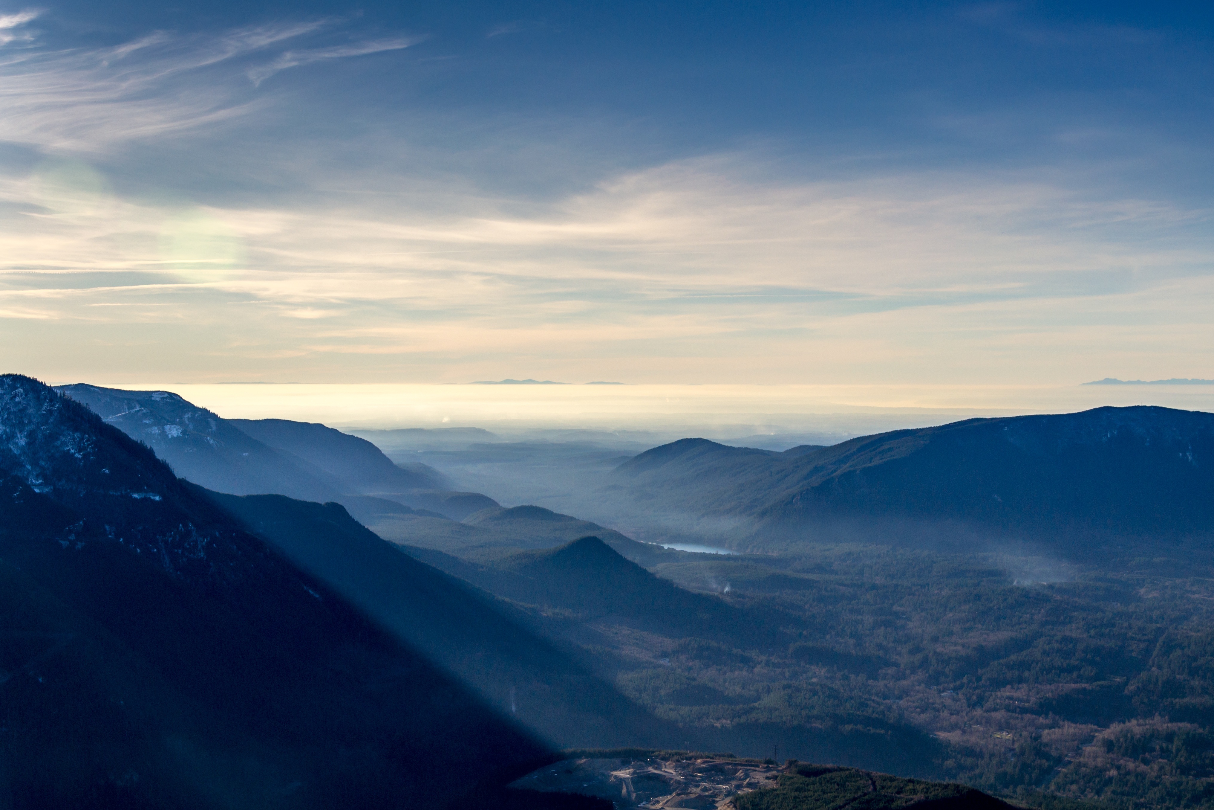 Descarga gratuita de fondo de pantalla para móvil de Naturaleza, Cielo, Niebla, Montañas.