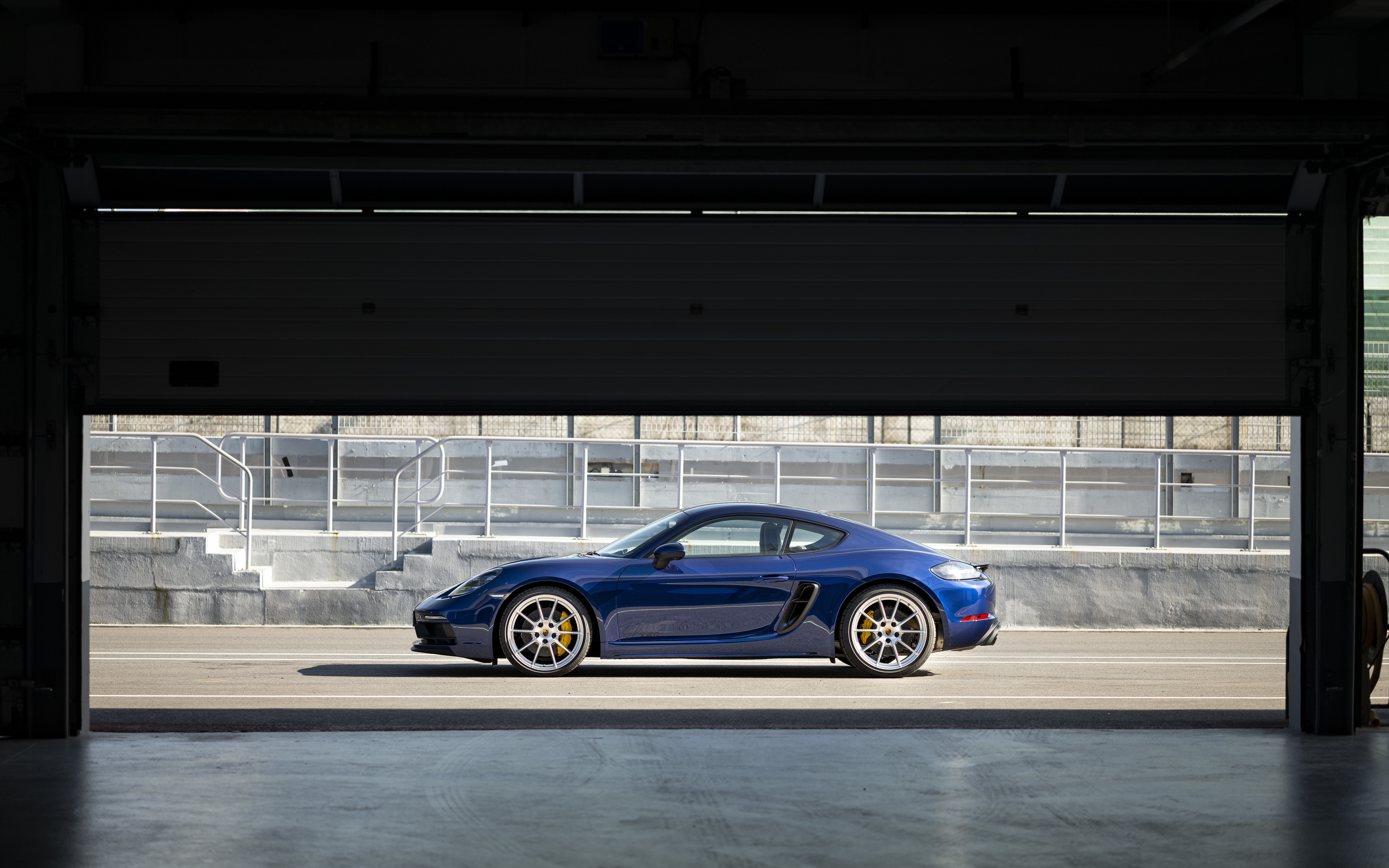 Los mejores fondos de pantalla de Porsche 718 Caimán Gts para la pantalla del teléfono
