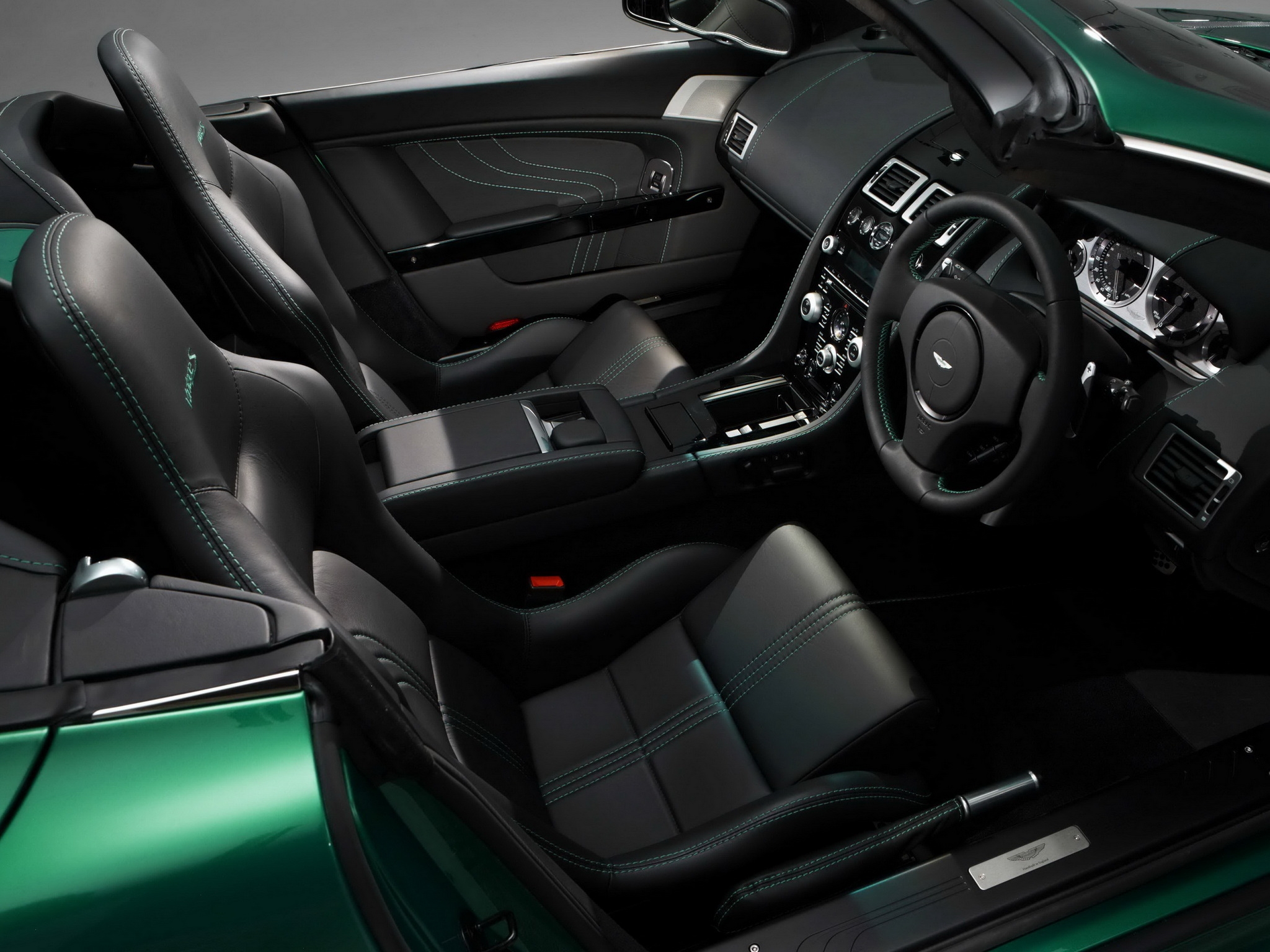 steering wheel, black, interior, aston martin, cars, rudder, salon, speedometer, 2011, v8, vantage HD wallpaper