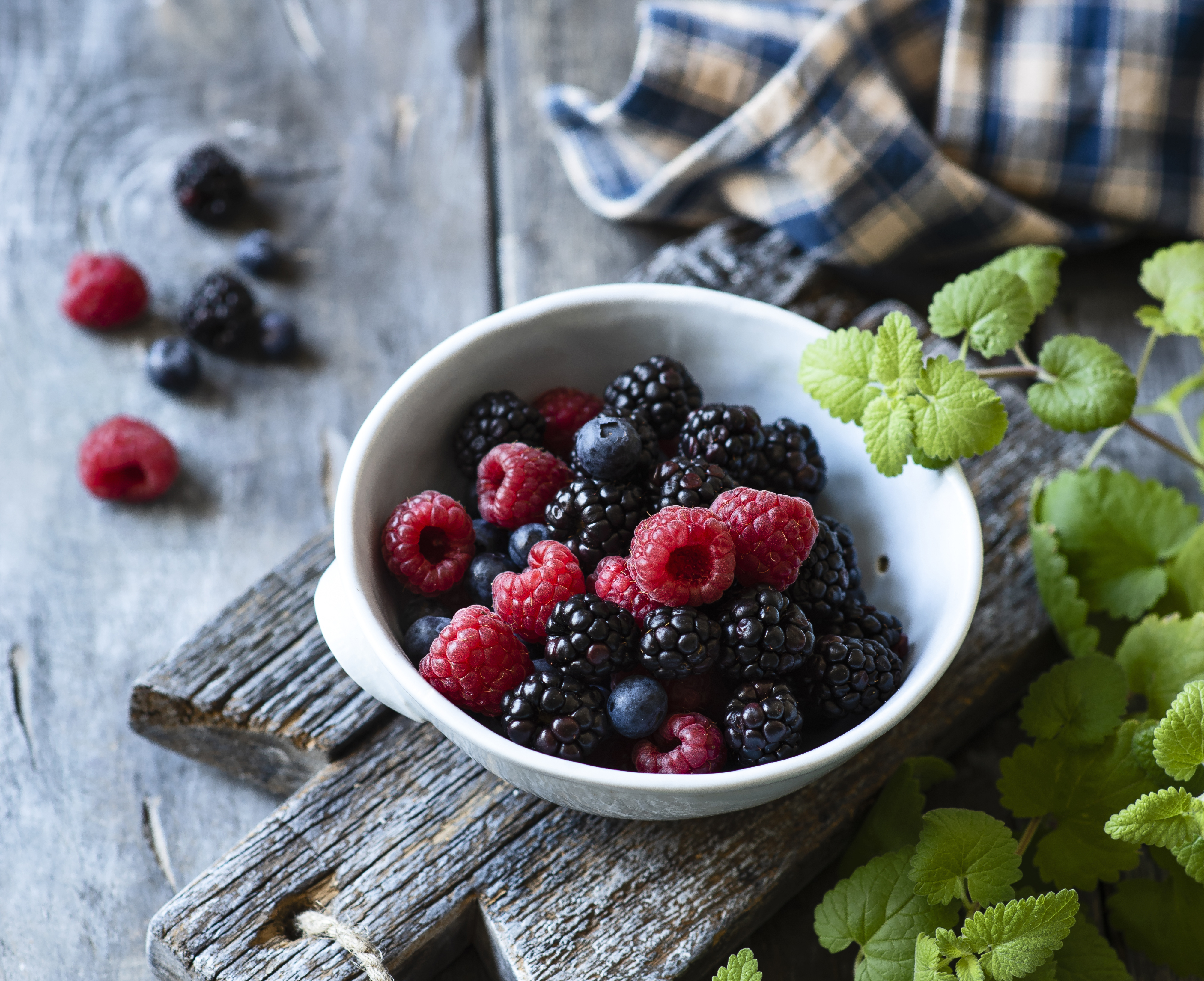 Download mobile wallpaper Food, Blueberry, Raspberry, Still Life, Blackberry, Berry, Fruit for free.