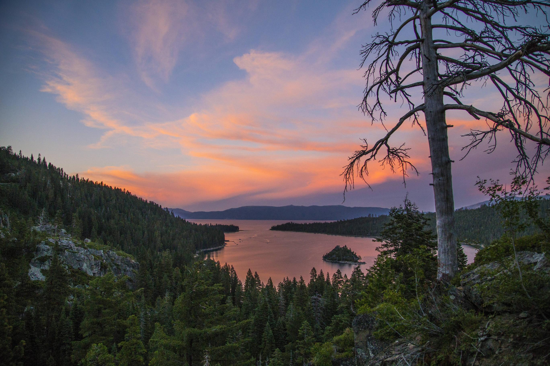 Download mobile wallpaper Sunset, Lakes, Mountain, Lake, Forest, Earth, Lake Tahoe, Emerald Bay for free.