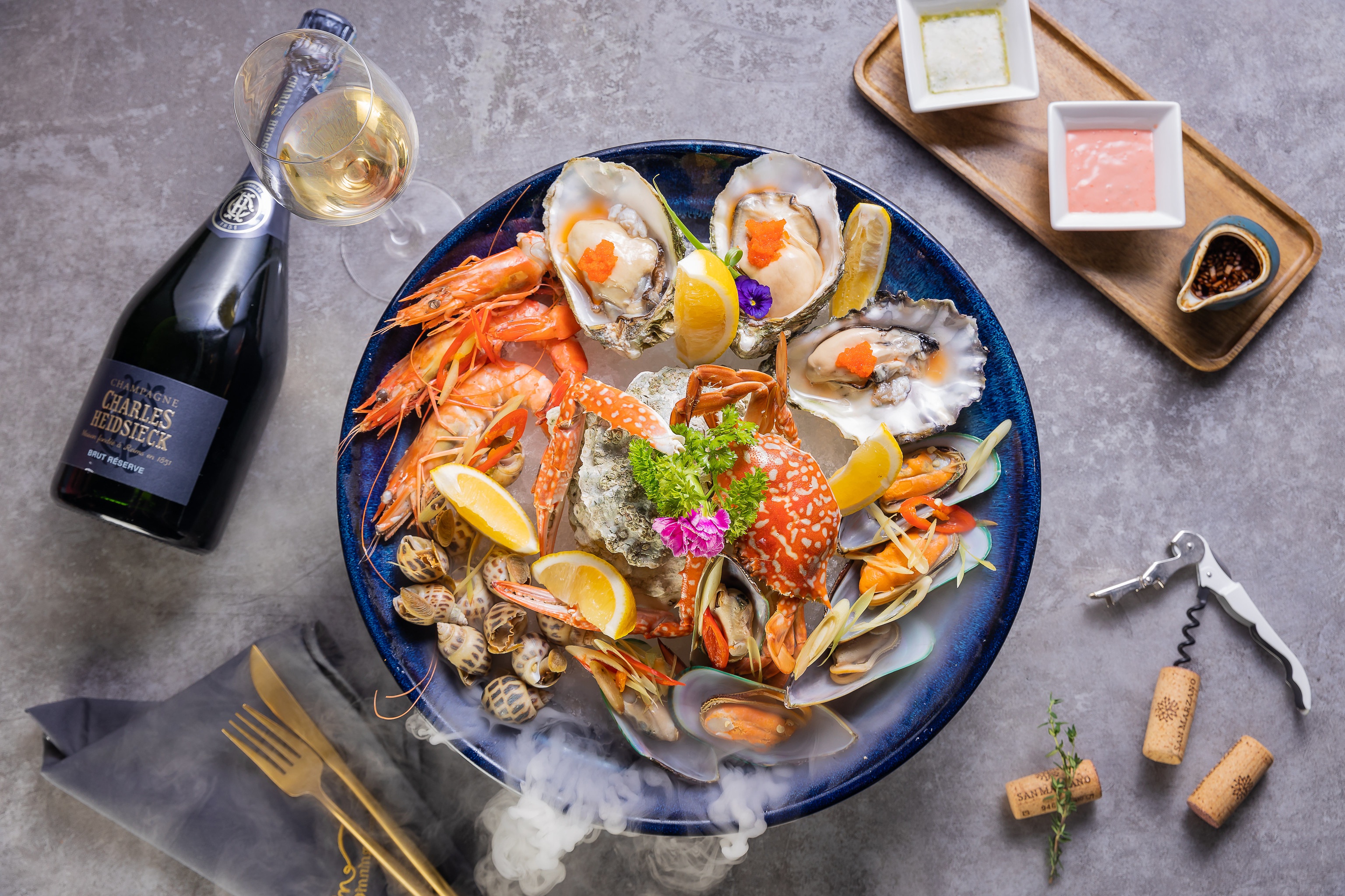 Download mobile wallpaper Food, Still Life, Shrimp, Seafood, Mussel for free.