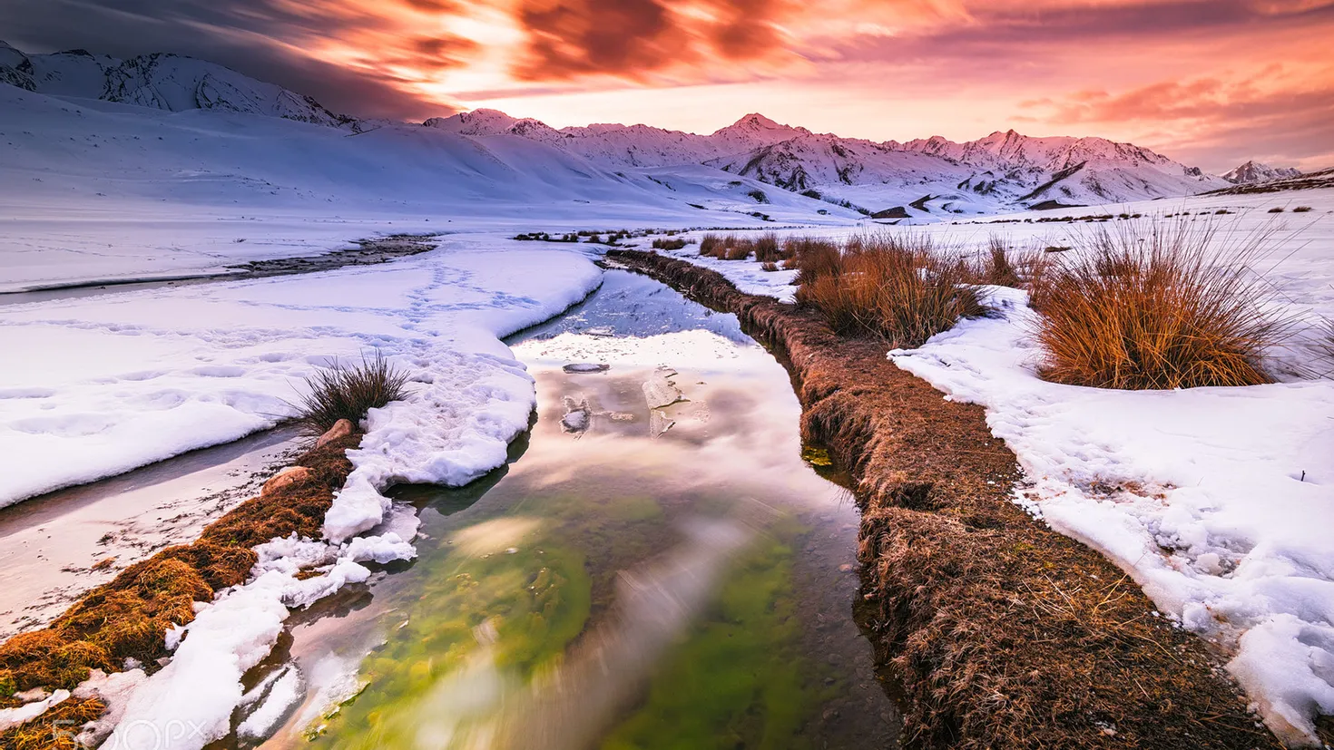 Desktop wallpaper: Earth, Winter, Mountain, Snow, Sunset 4K free ...