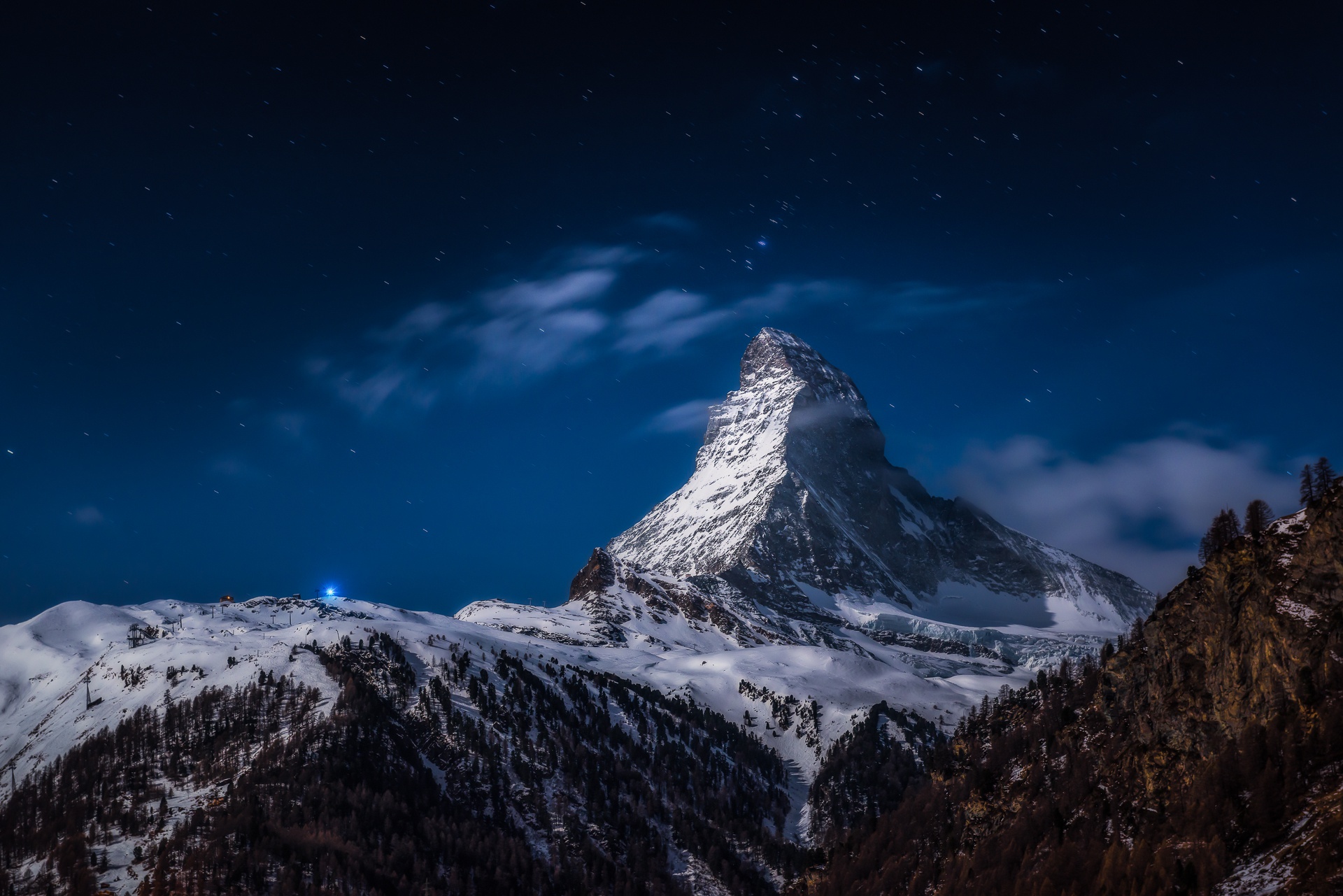 Download mobile wallpaper Mountains, Mountain, Peak, Alps, Earth, Matterhorn for free.