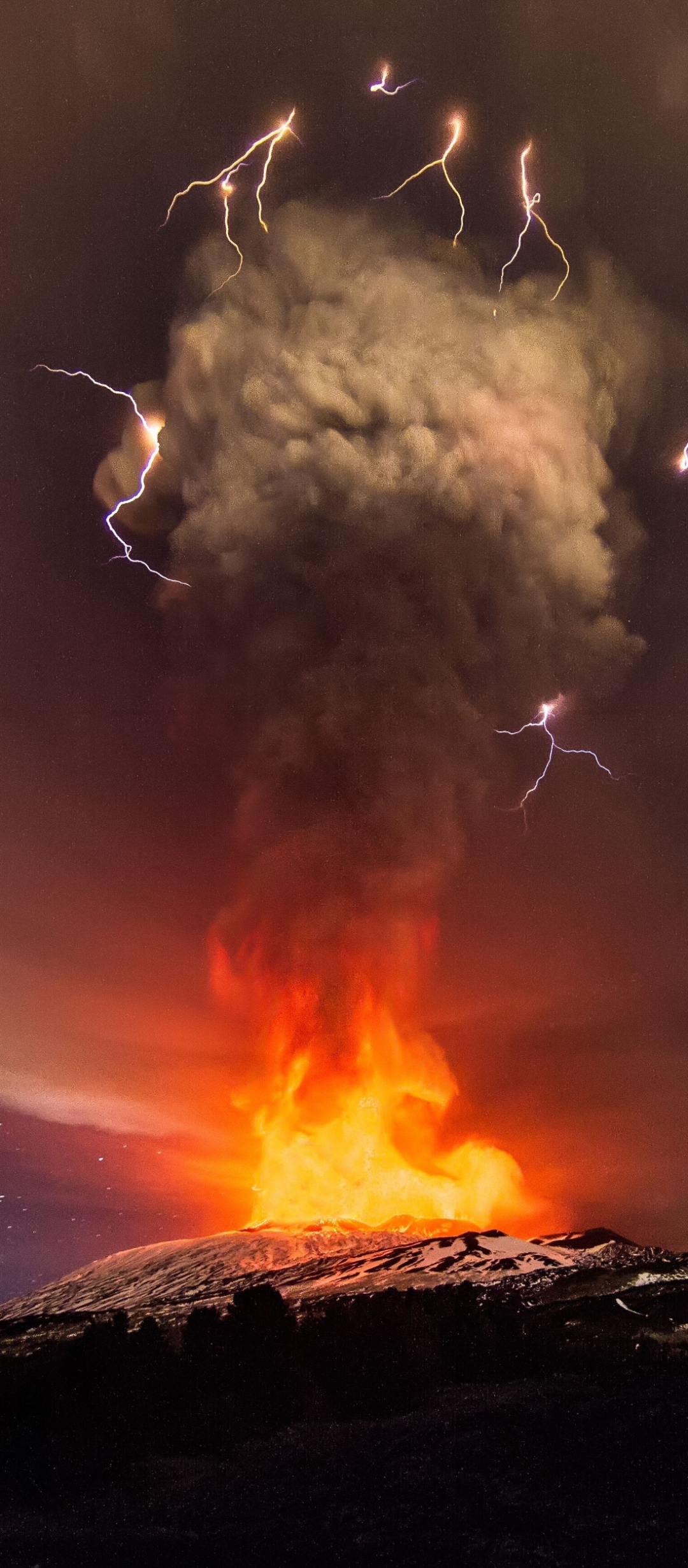 Download mobile wallpaper Fire, Lightning, Earth, Volcano, Volcanoes for free.