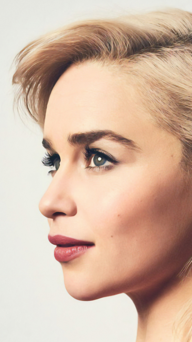 Download mobile wallpaper Blonde, English, Face, Celebrity, Short Hair, Actress, Emilia Clarke for free.