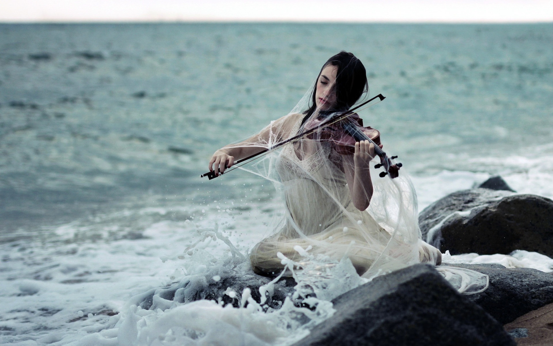 women, photography, brunette, depth of field, horizon, instrument, ocean, violinist, white dress