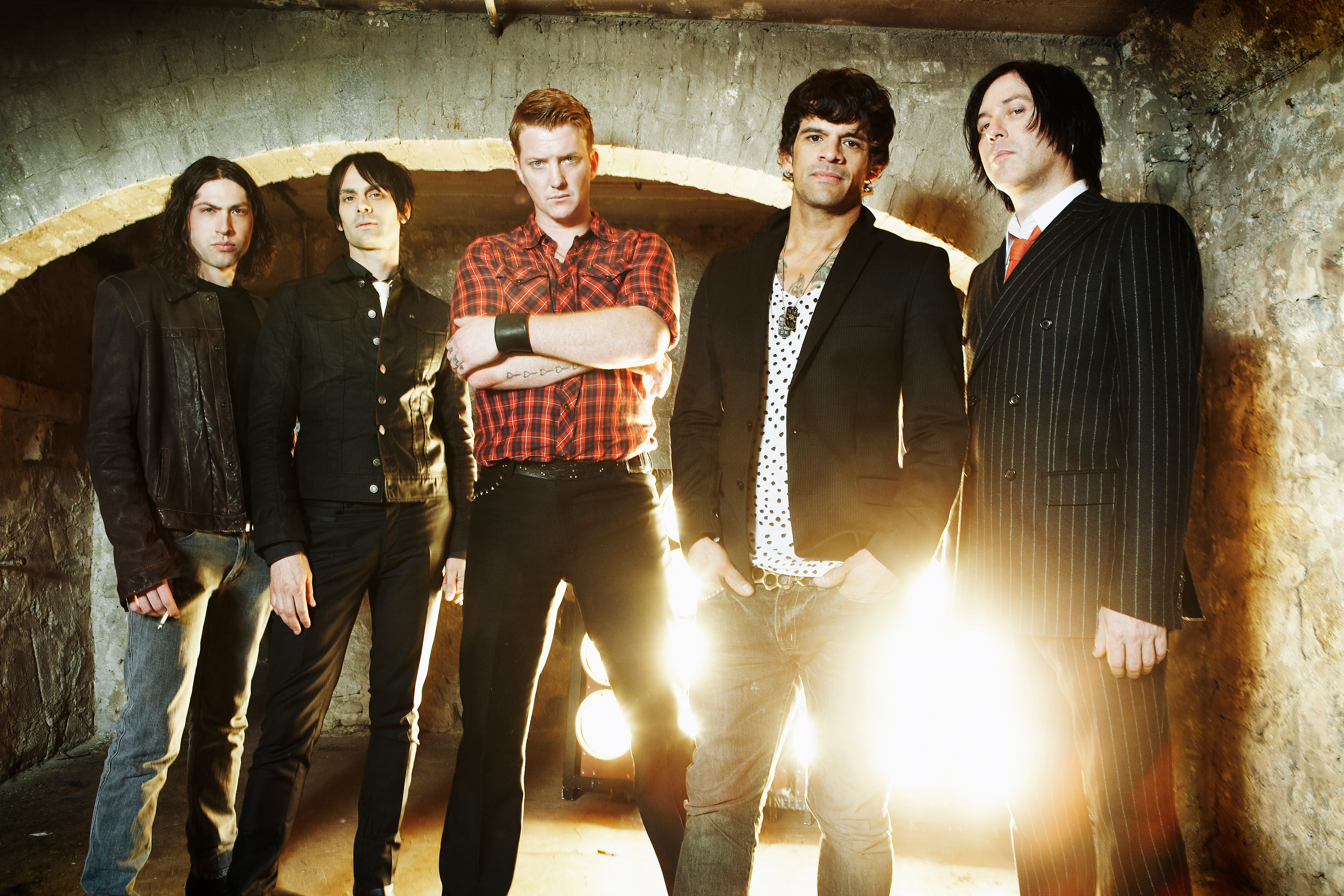 music, queens of the stone age
