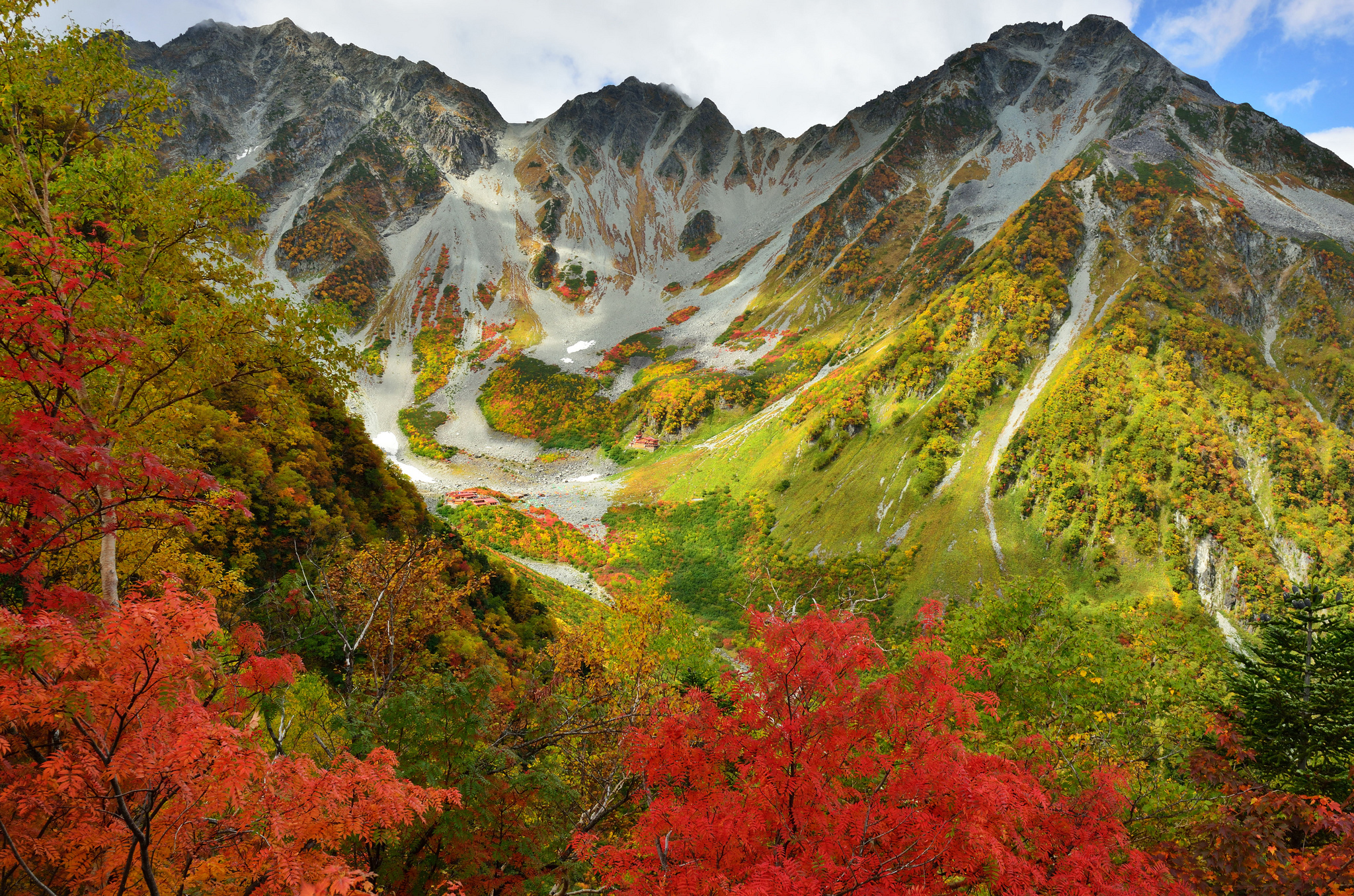 Descarga gratis la imagen Paisaje, Naturaleza, Montañas, Otoño, Montaña, Bosque, Tierra/naturaleza en el escritorio de tu PC