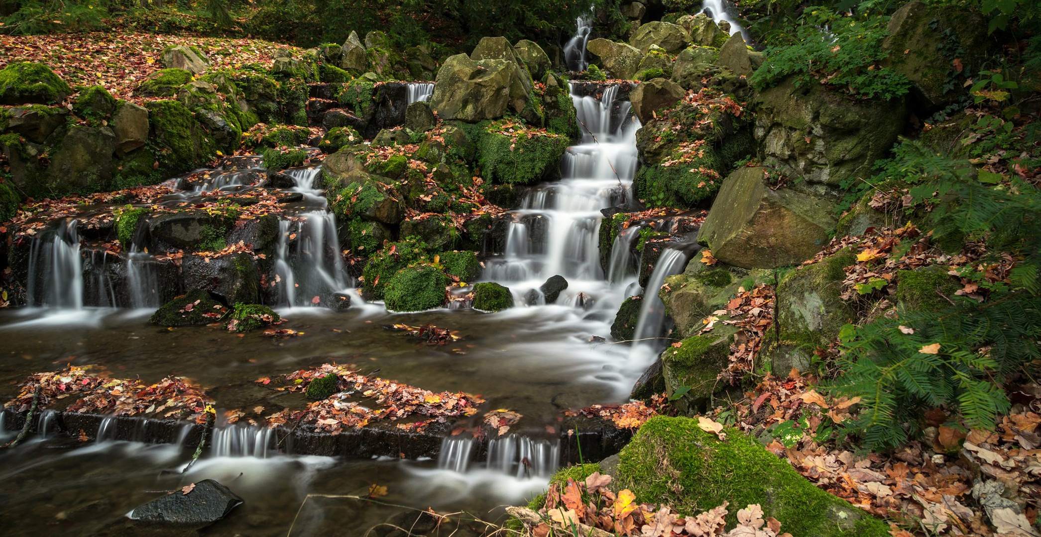 Скачать обои бесплатно Осень, Водопады, Водопад, Листва, Ручей, Германия, Земля/природа картинка на рабочий стол ПК