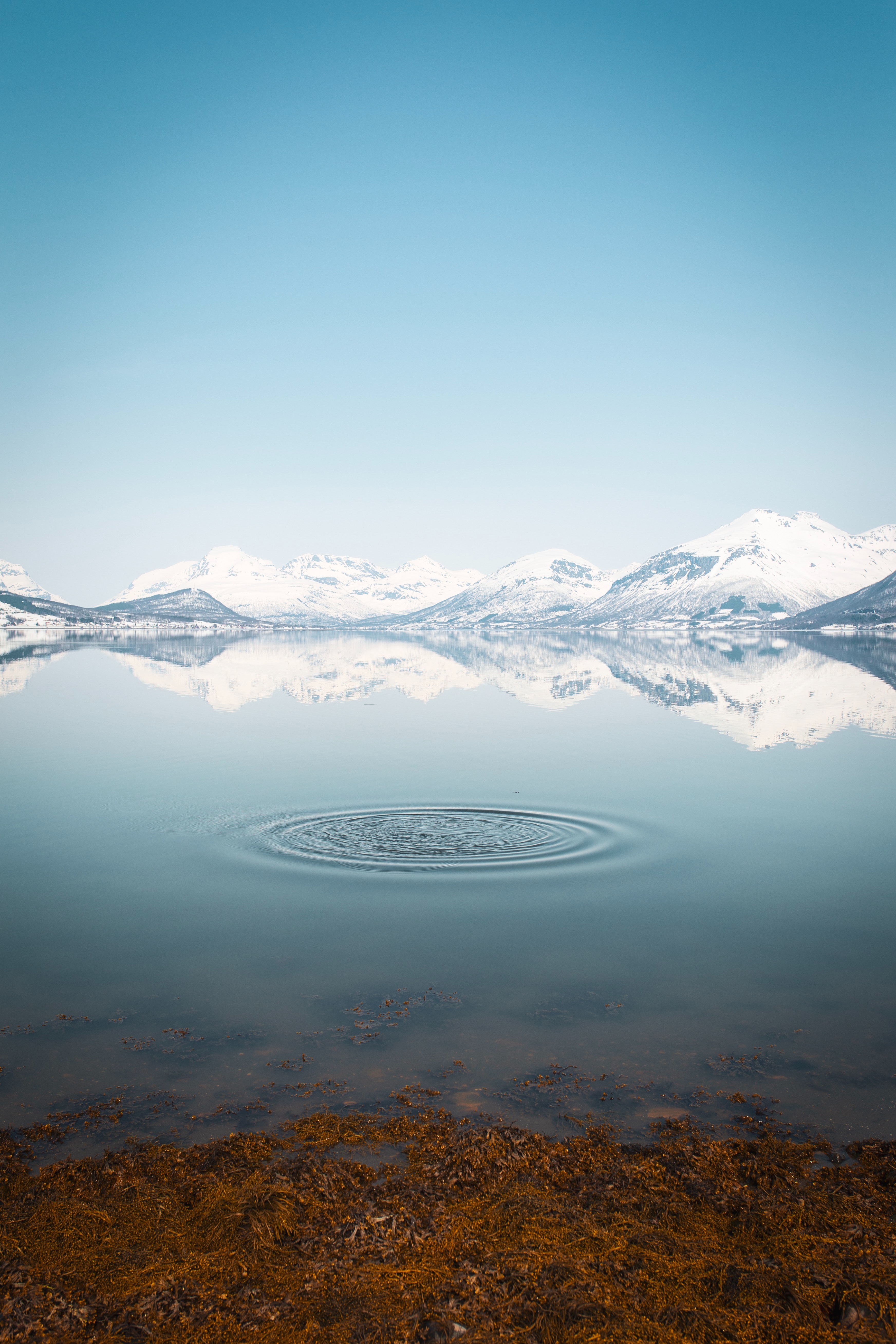 Free download wallpaper Mountains, Snow, Lake, Nature, Landscape, Waves on your PC desktop