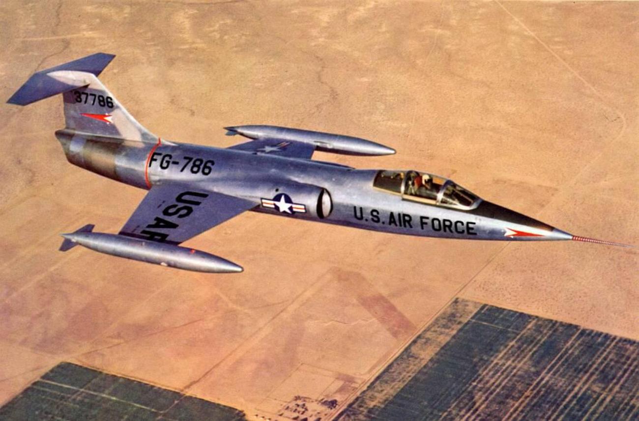 Melhores papéis de parede de Caça Estelar Lockheed F 104 para tela do telefone