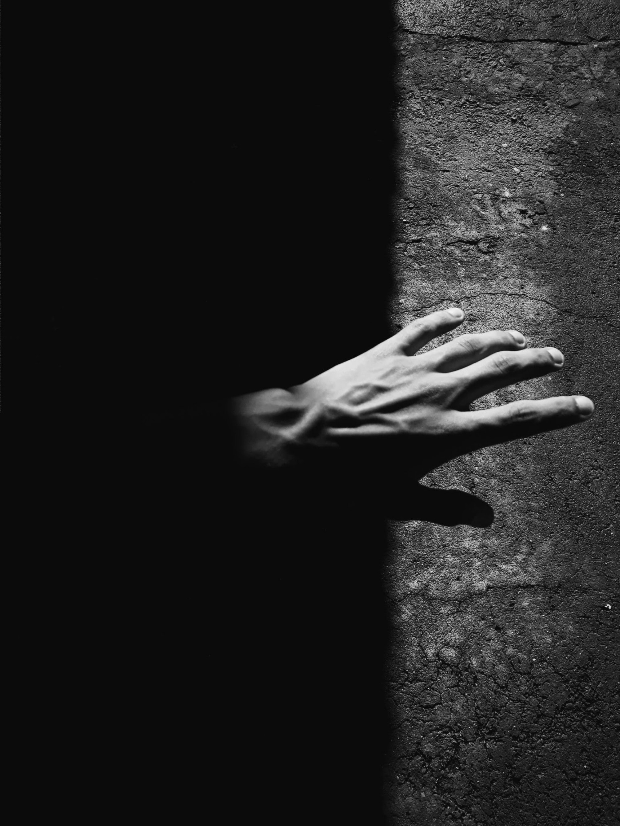 Download mobile wallpaper Chb, Shadow, Bw, Hand, Dark for free.