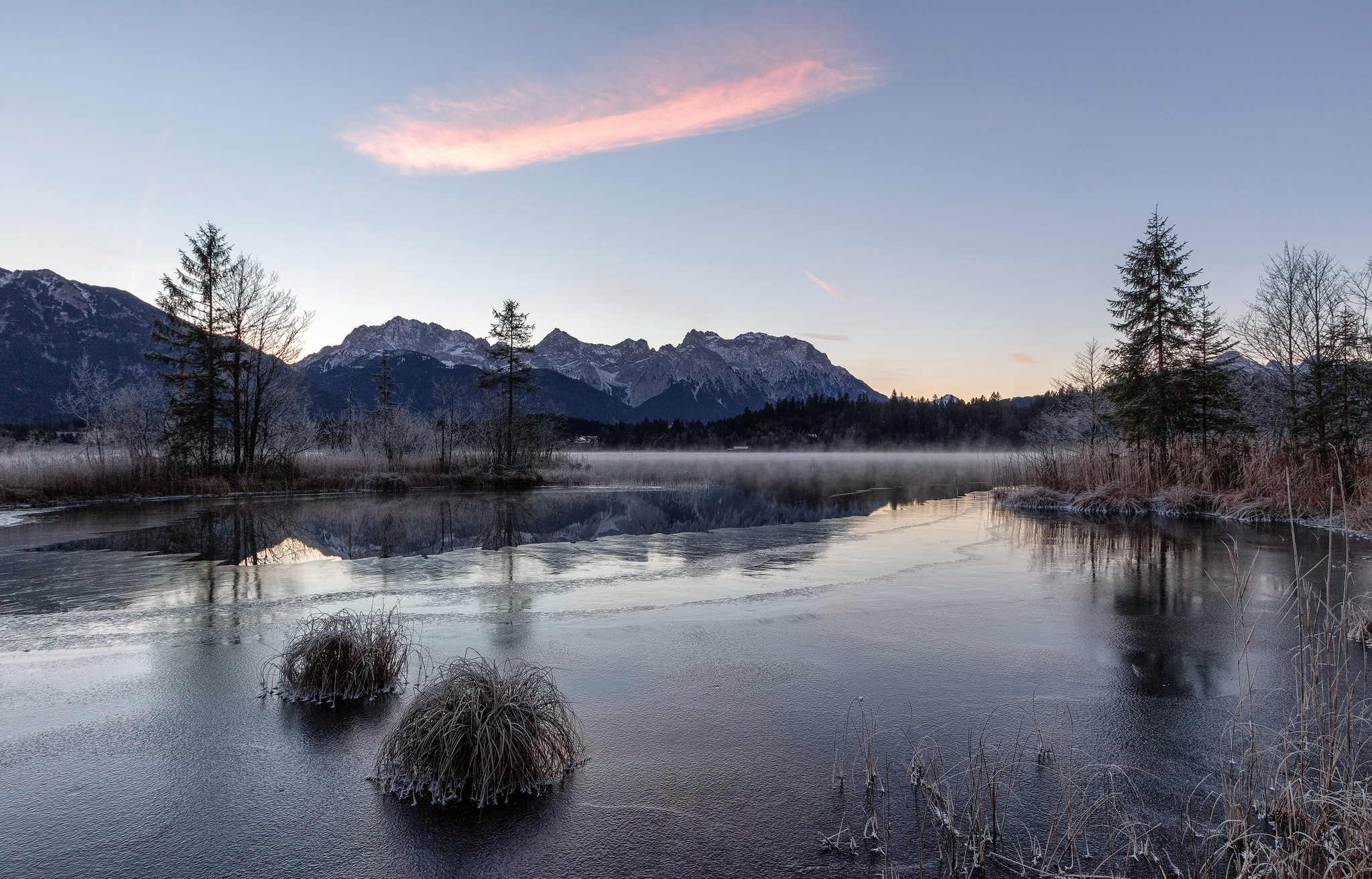 PCデスクトップに風景, 冬, 自然, 氷, 湖, 山, 反射, 地球画像を無料でダウンロード