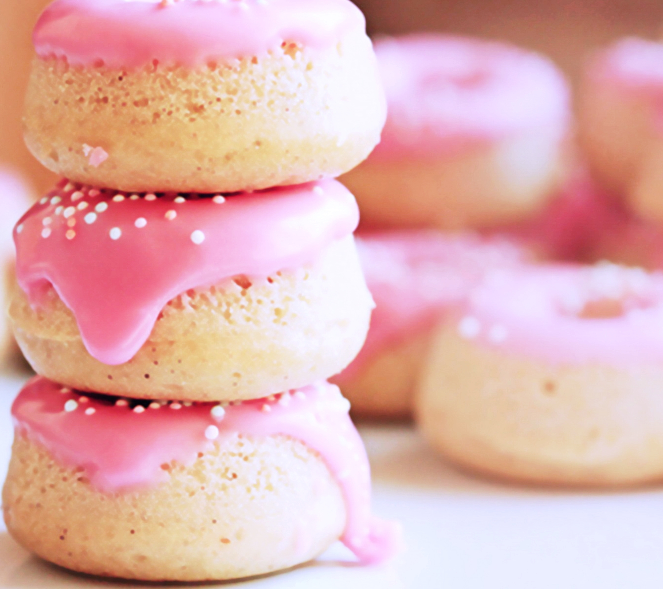 Download mobile wallpaper Food, Pink, Sweets, Doughnut for free.
