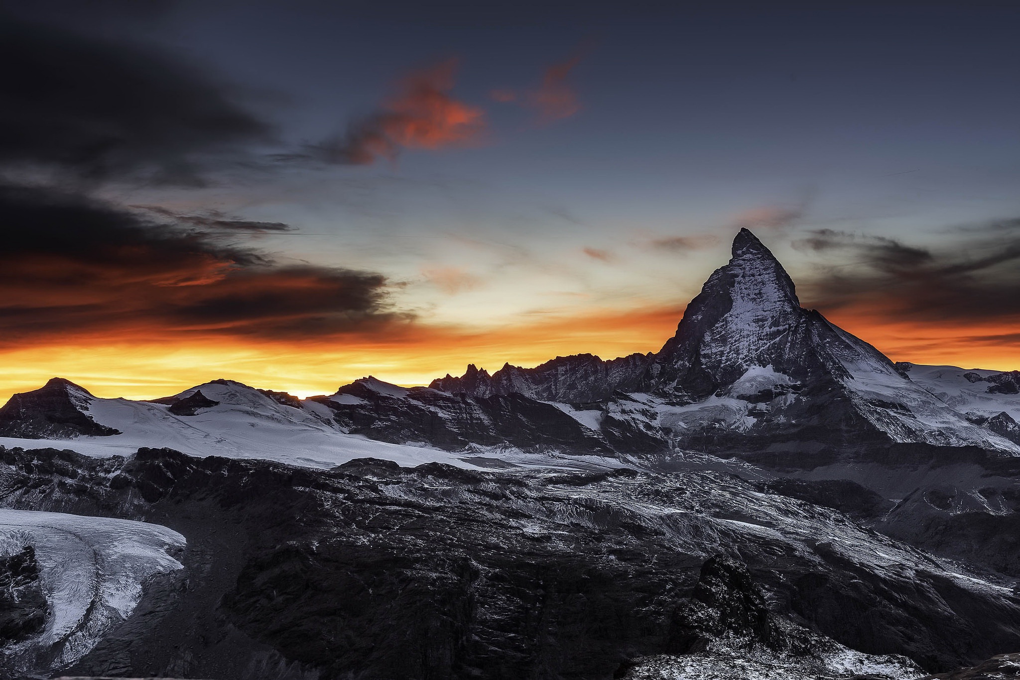 PCデスクトップに風景, 山, ピーク, 日の出, 地球, 山岳画像を無料でダウンロード