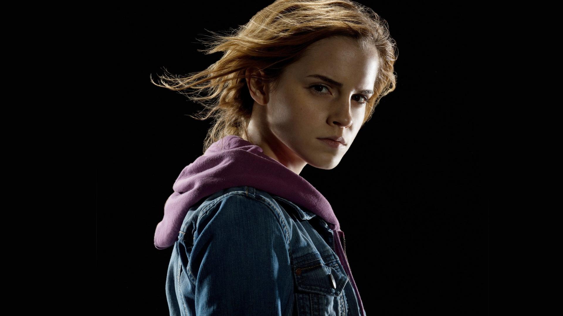 Download mobile wallpaper Emma Watson, Celebrity, Hermione Granger for free.