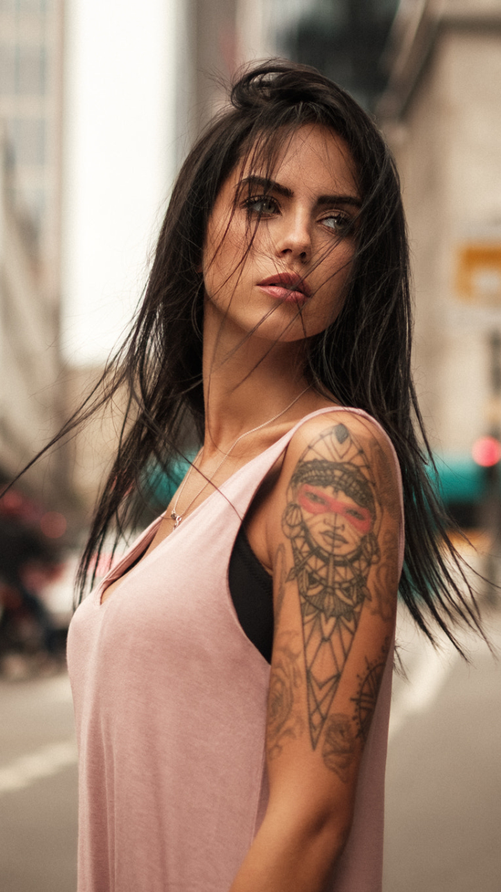Download mobile wallpaper Tattoo, Brunette, Model, Women, Depth Of Field, Marlen Valderrama Alvaréz for free.