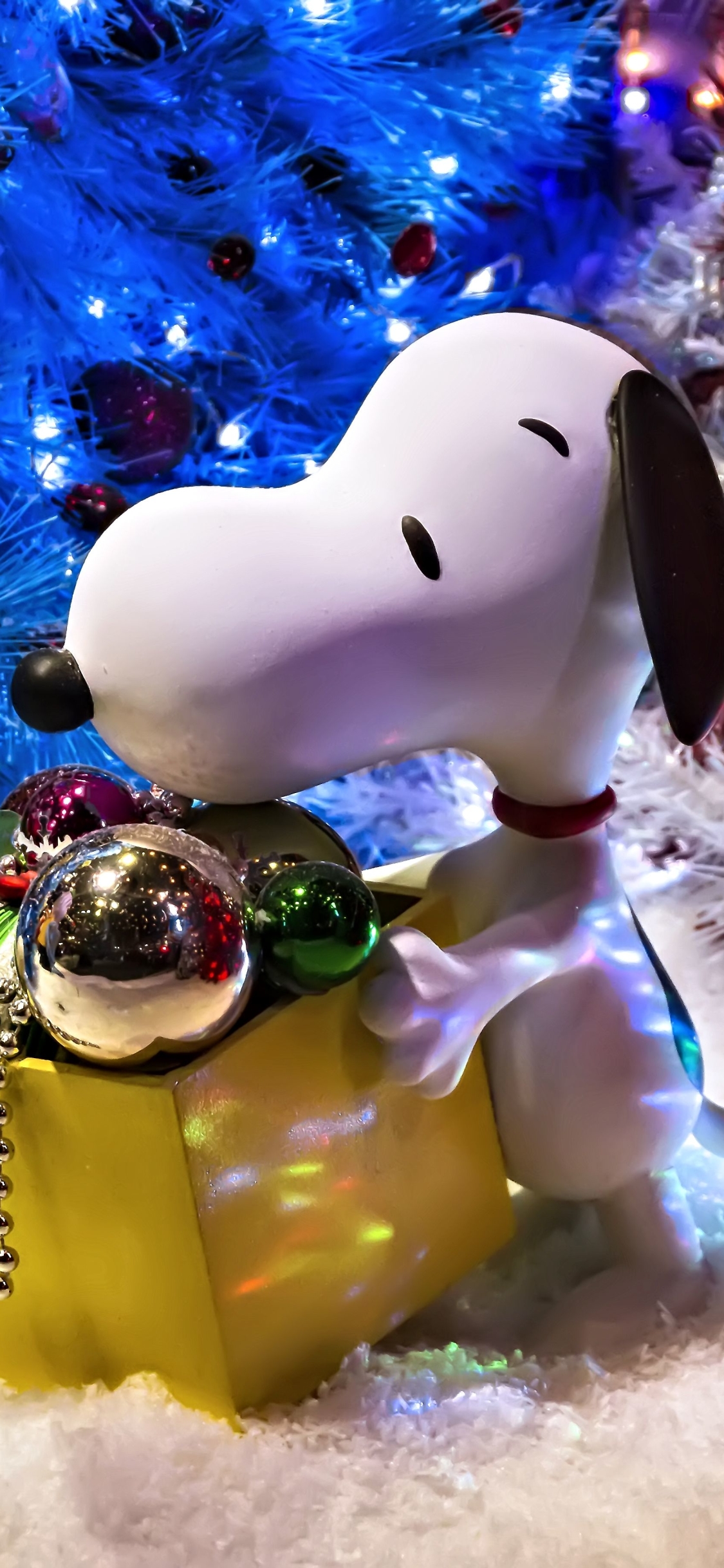 Handy-Wallpaper Feiertage, Weihnachten, Weihnachtsschmuck, Snoopy kostenlos herunterladen.