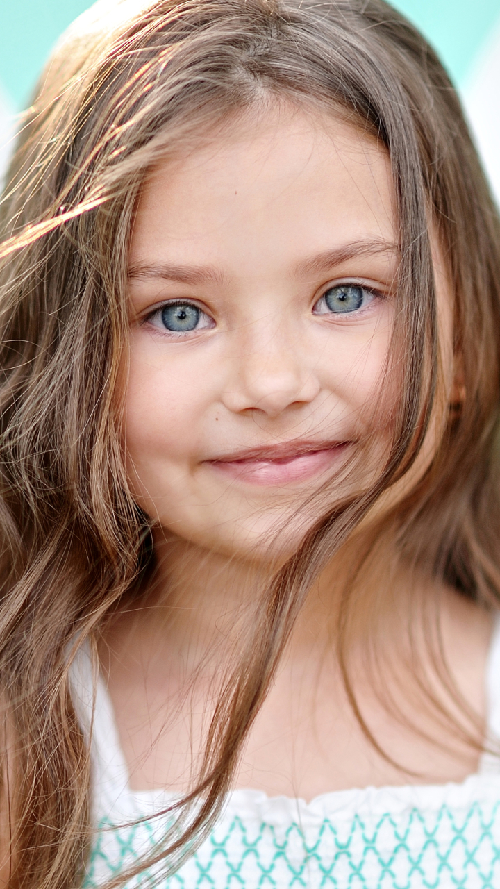 Download mobile wallpaper Child, Photography, Blue Eyes, Little Girl for free.