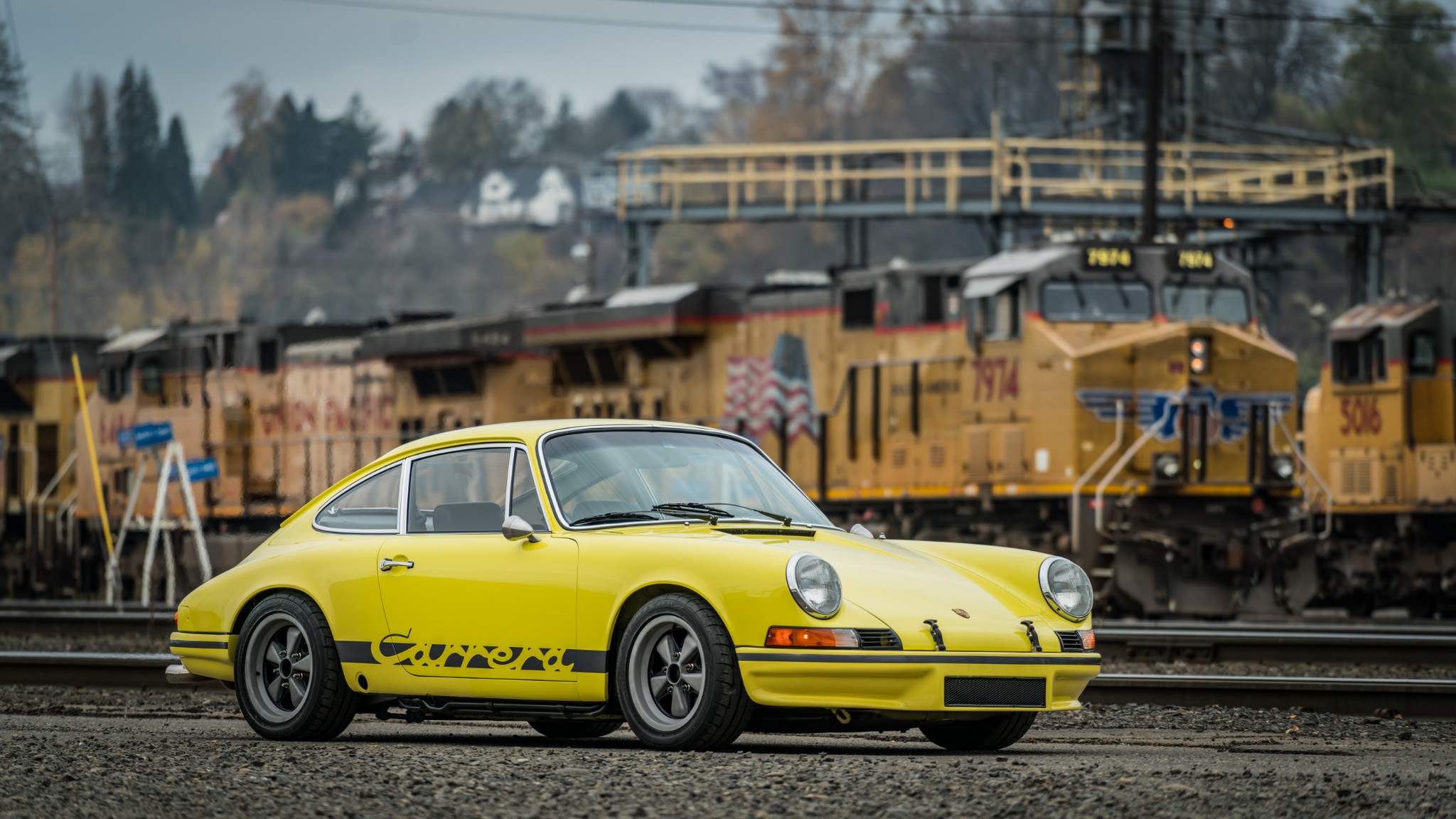 old car, porsche, vehicles, porsche 911 carrera t, car, train, yellow car
