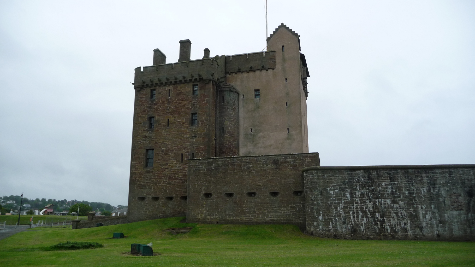 Download mobile wallpaper Scotland, Man Made, Castle, Castles for free.