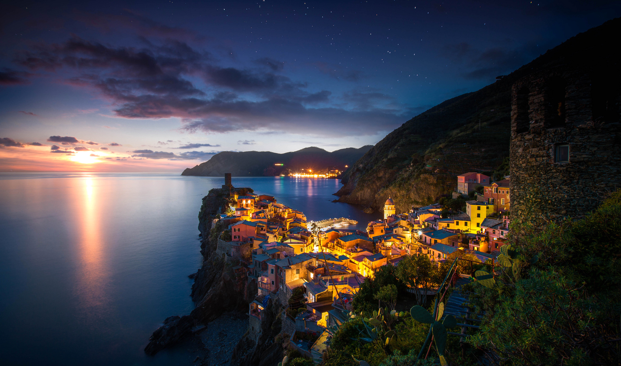 Download mobile wallpaper Night, Italy, City, Coast, Light, Cityscape, Vernazza, Man Made, Towns for free.