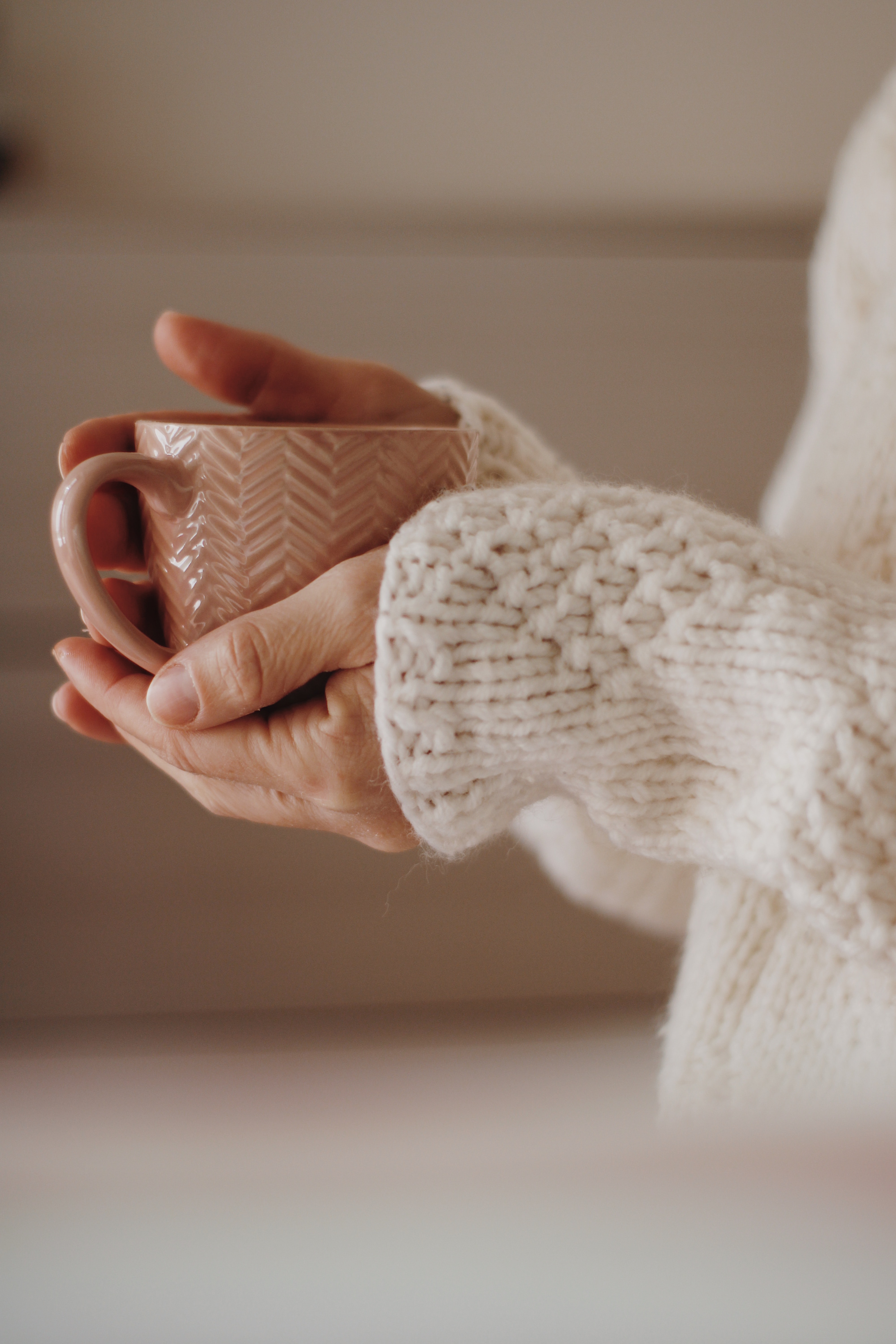 Download mobile wallpaper Sweater, Miscellaneous, Miscellanea, Cup, Hands for free.