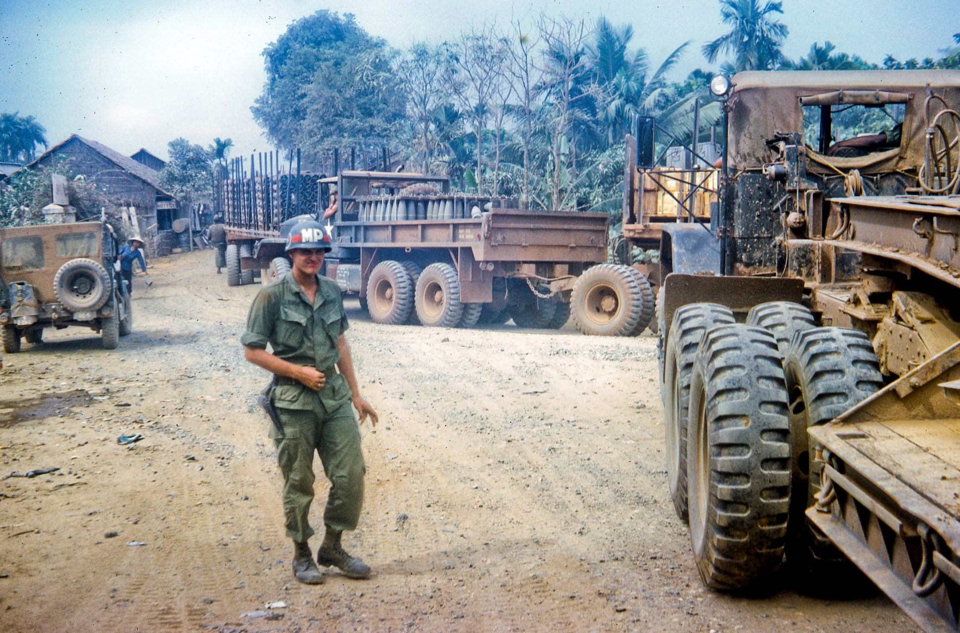 366812 Bild herunterladen militär, vietnamkrieg, kriege - Hintergrundbilder und Bildschirmschoner kostenlos