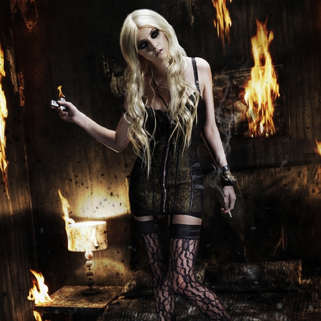 Download mobile wallpaper Music, Taylor Momsen, Disciples (Video Game) for free.