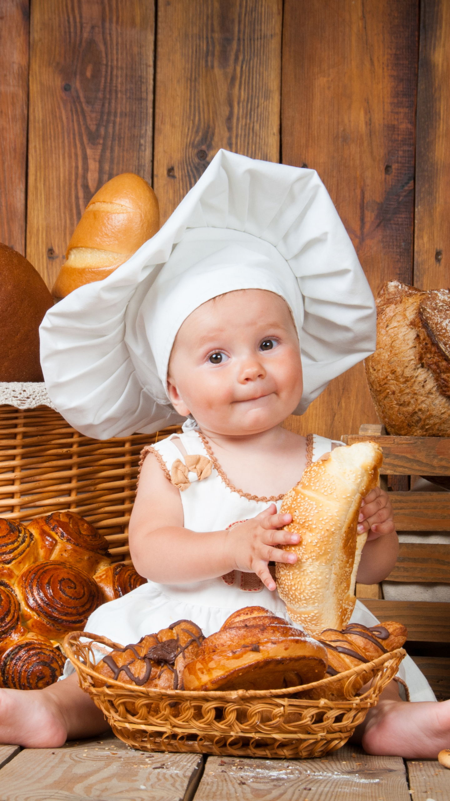 Download mobile wallpaper Baking, Cute, Bread, Photography, Baby, Viennoiserie for free.