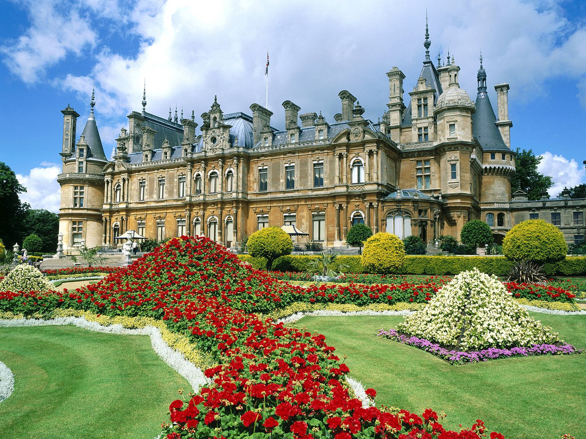Laden Sie das England, Menschengemacht, Schloss, Waddesdon Manor, Paläste-Bild kostenlos auf Ihren PC-Desktop herunter