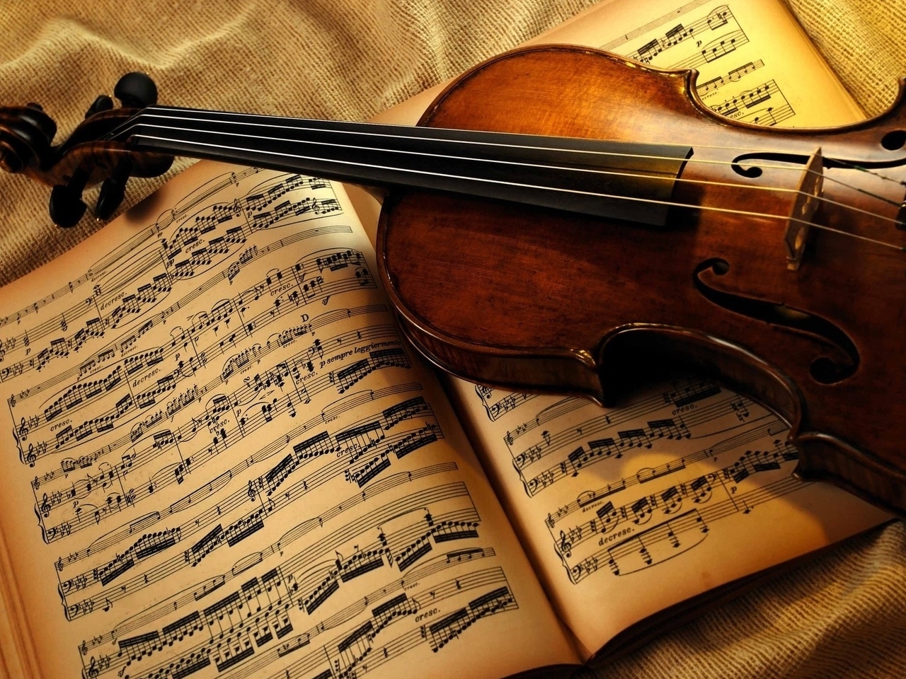 Baixar papel de parede para celular de Violins, Objetos, Música gratuito.