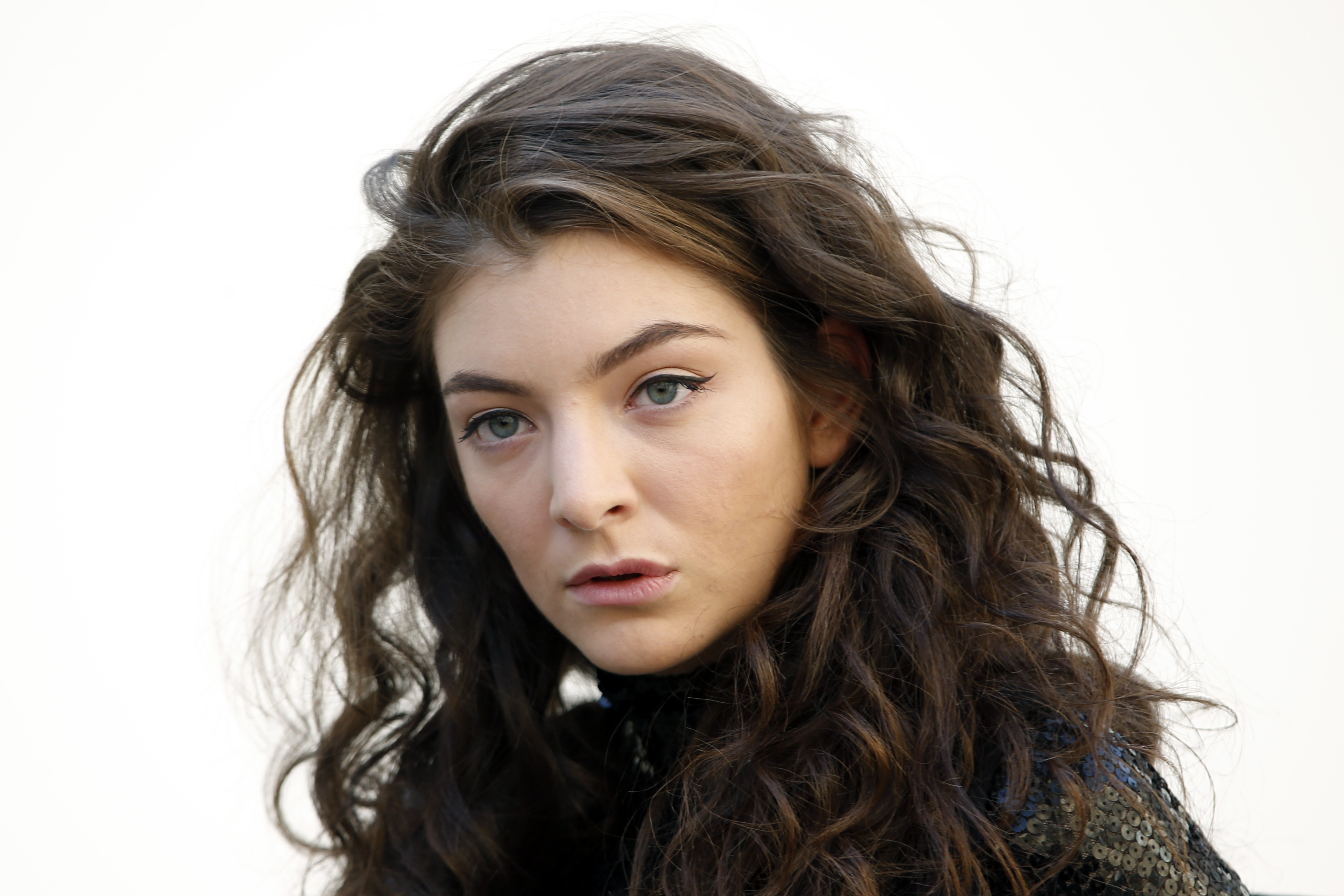 Téléchargez gratuitement l'image Musique, Lorde sur le bureau de votre PC