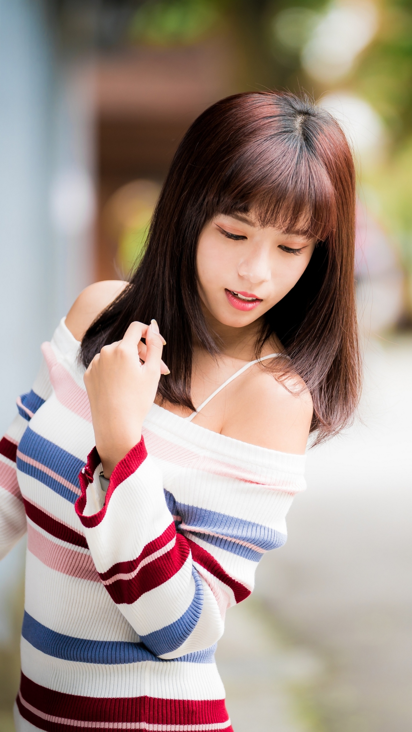 Download mobile wallpaper Brunette, Model, Women, Asian, Depth Of Field for free.