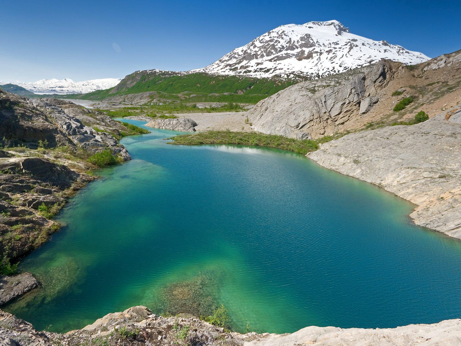 Descarga gratis la imagen Naturaleza, Agua, Montañas, Nieve, Lago en el escritorio de tu PC