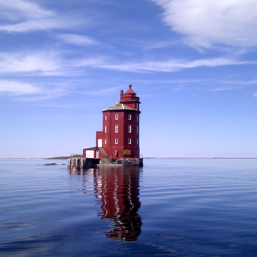 Free download wallpaper Reflection, Lighthouse, Norway, Man Made on your PC desktop
