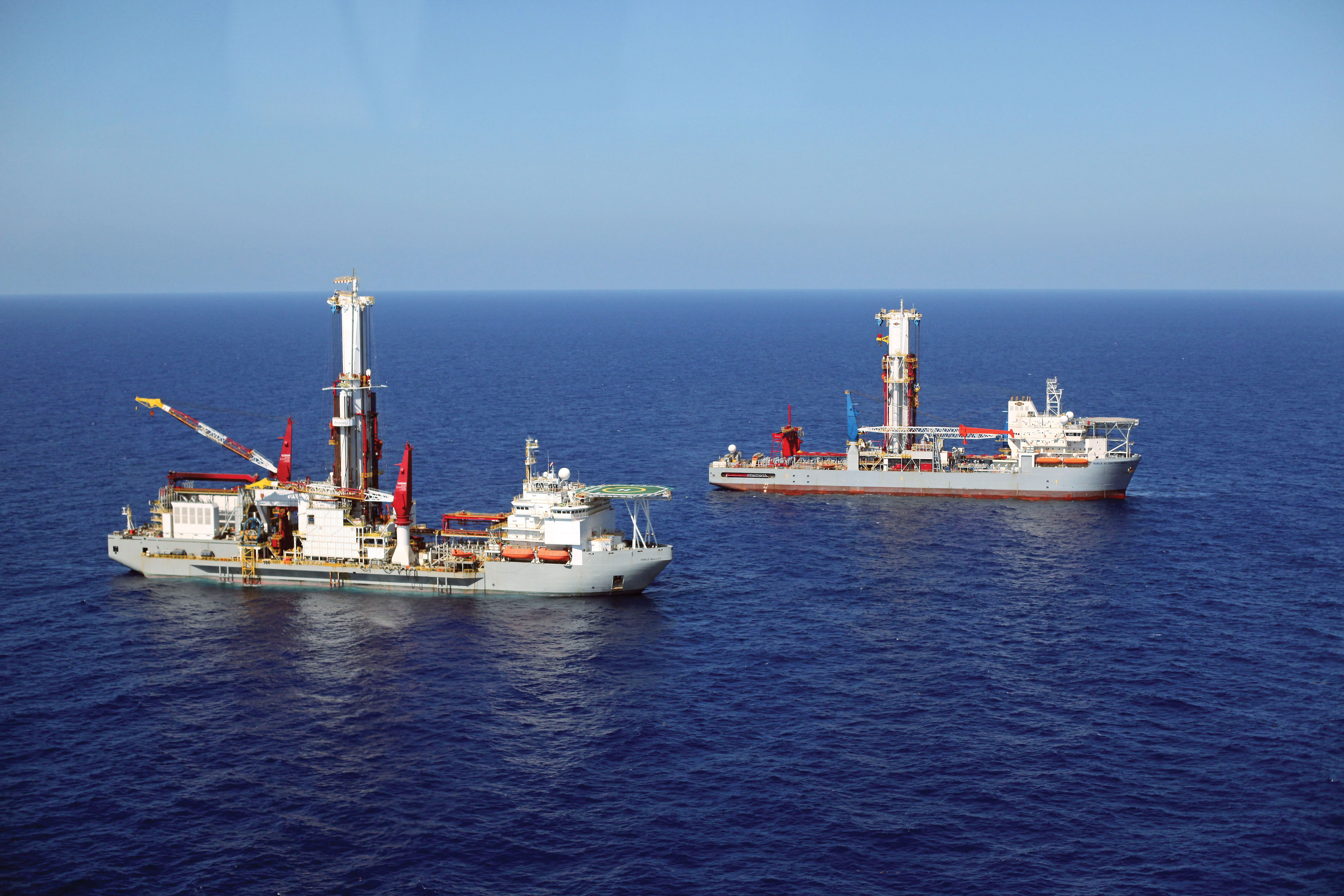 vehicles, offshore support vessel, noble bully 1, noble globetrotter 1, ship