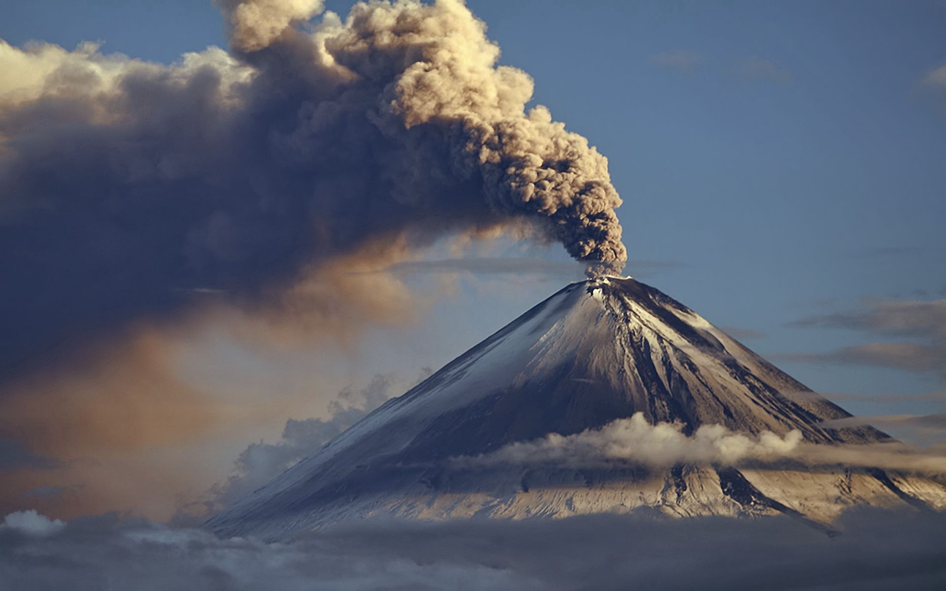 98434 скачать картинку вулкан, природа, дым, извержение - обои и заставки бесплатно