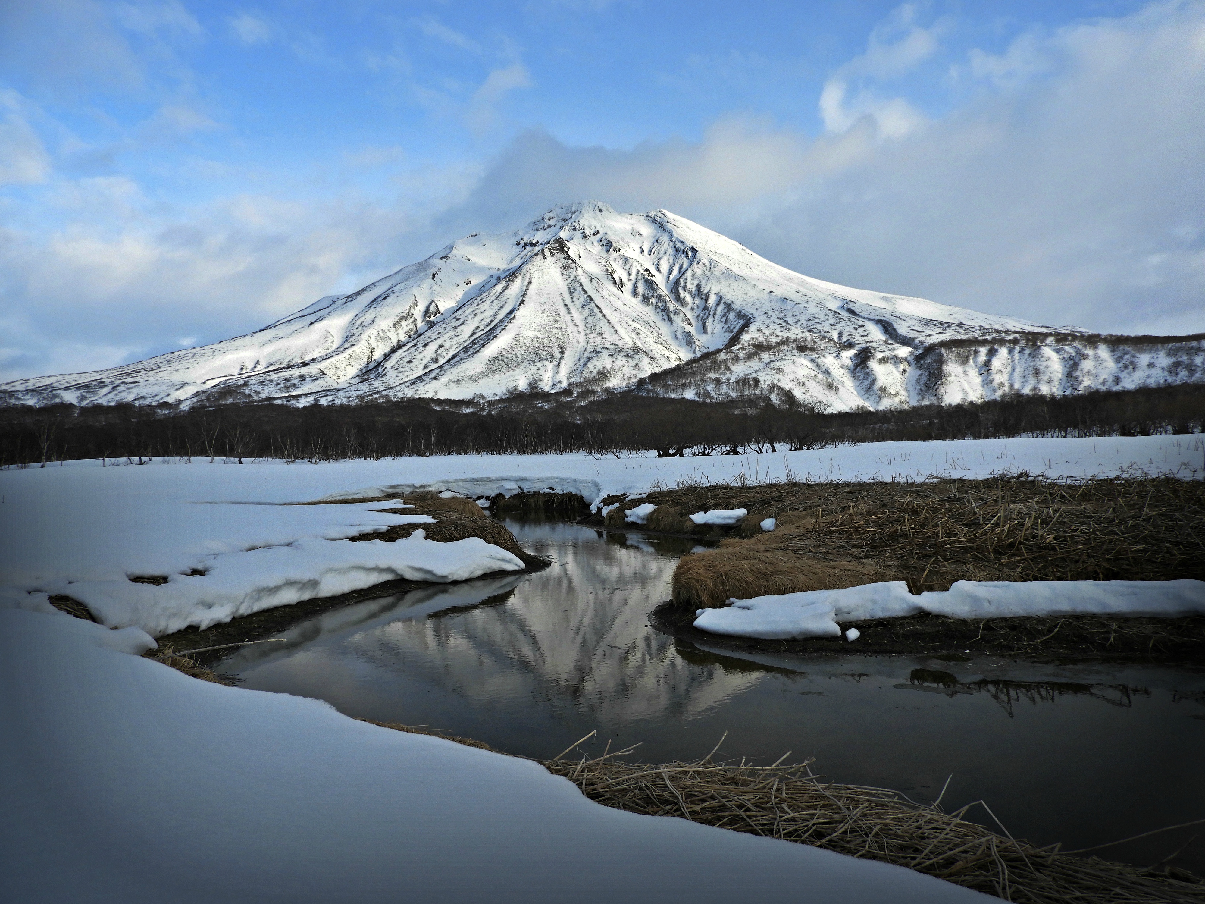 Descarga gratis la imagen Montañas, Nieve, Montaña, Volcán, Tierra/naturaleza en el escritorio de tu PC