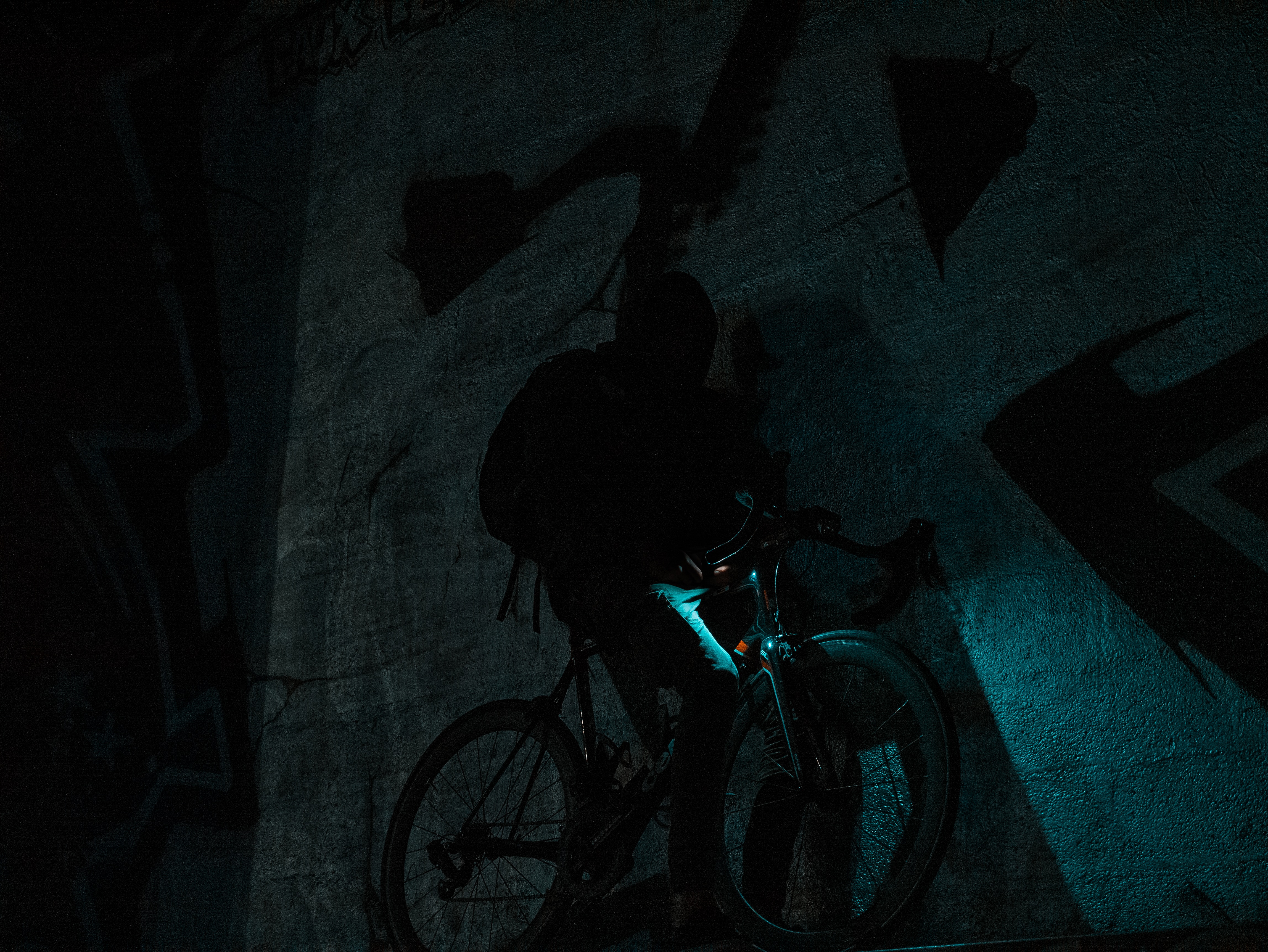 Free download wallpaper Dark, Human, Person, Bicycle, Silhouette, Darkness on your PC desktop
