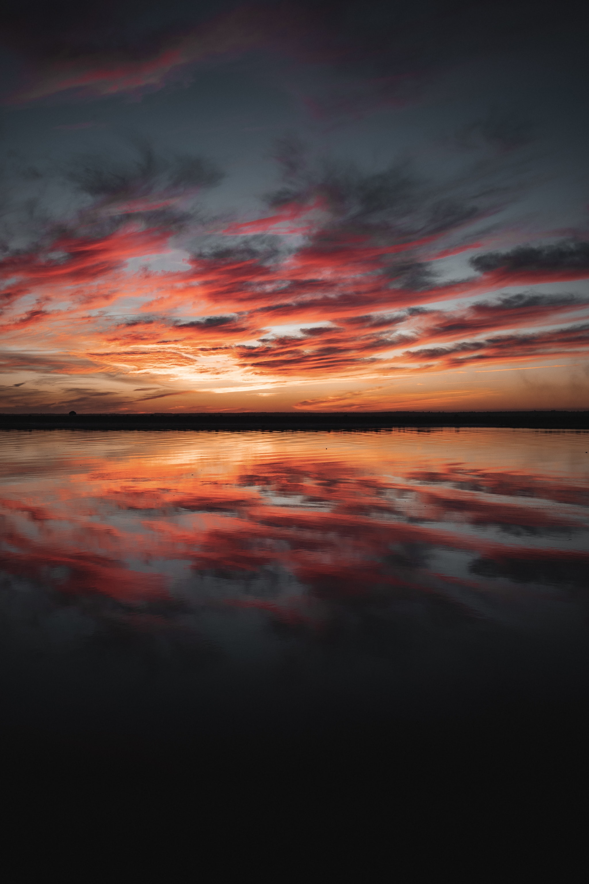 Free download wallpaper Dusk, Nature, Water, Clouds, Twilight, Reflection on your PC desktop