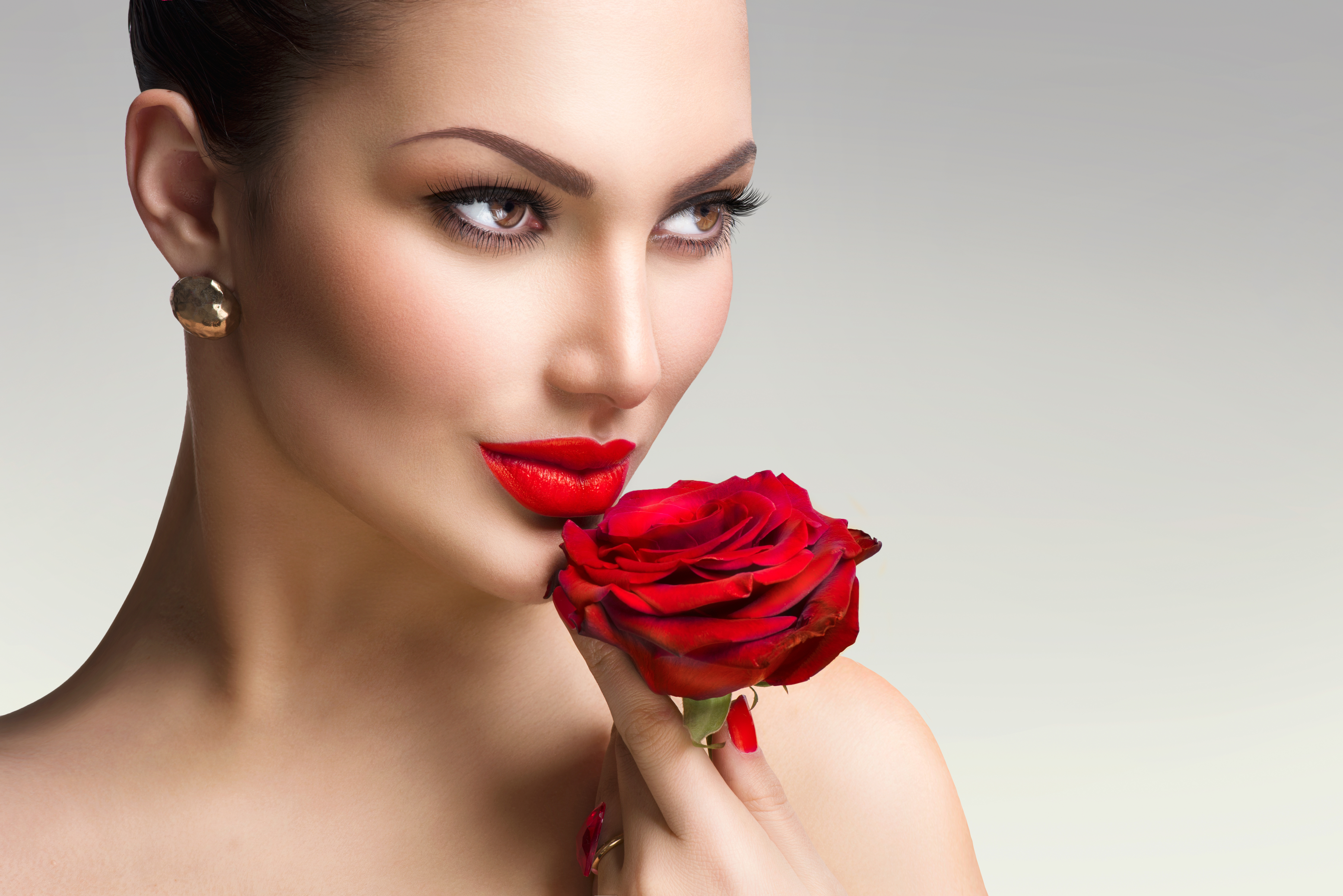 無料モバイル壁紙閉じる, 顔, モデル, 女性, 赤いバラ, 口紅をダウンロードします。