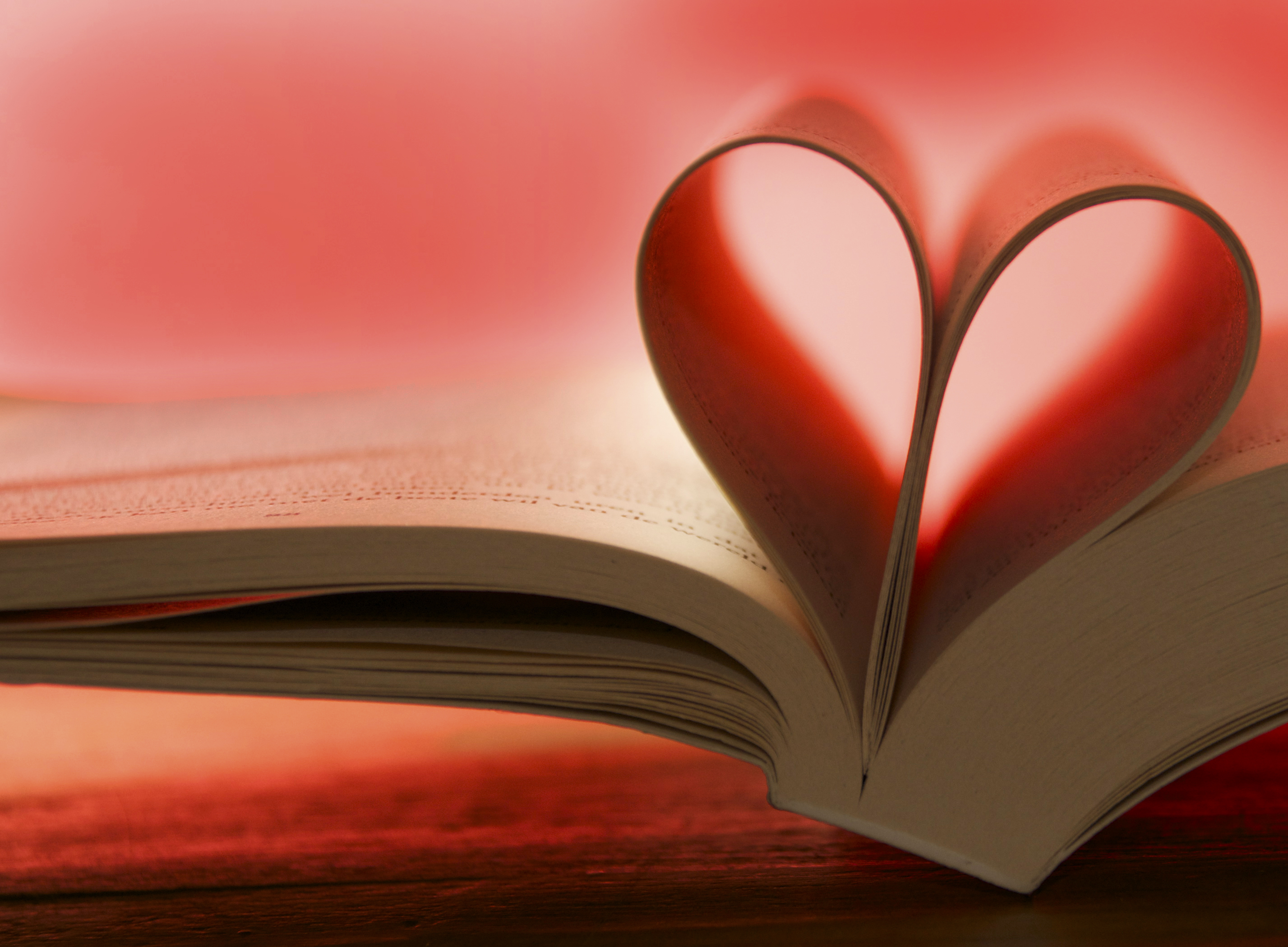 117367 скачать обои любовь, розовый, сердце, книга, страницы - заставки и картинки бесплатно
